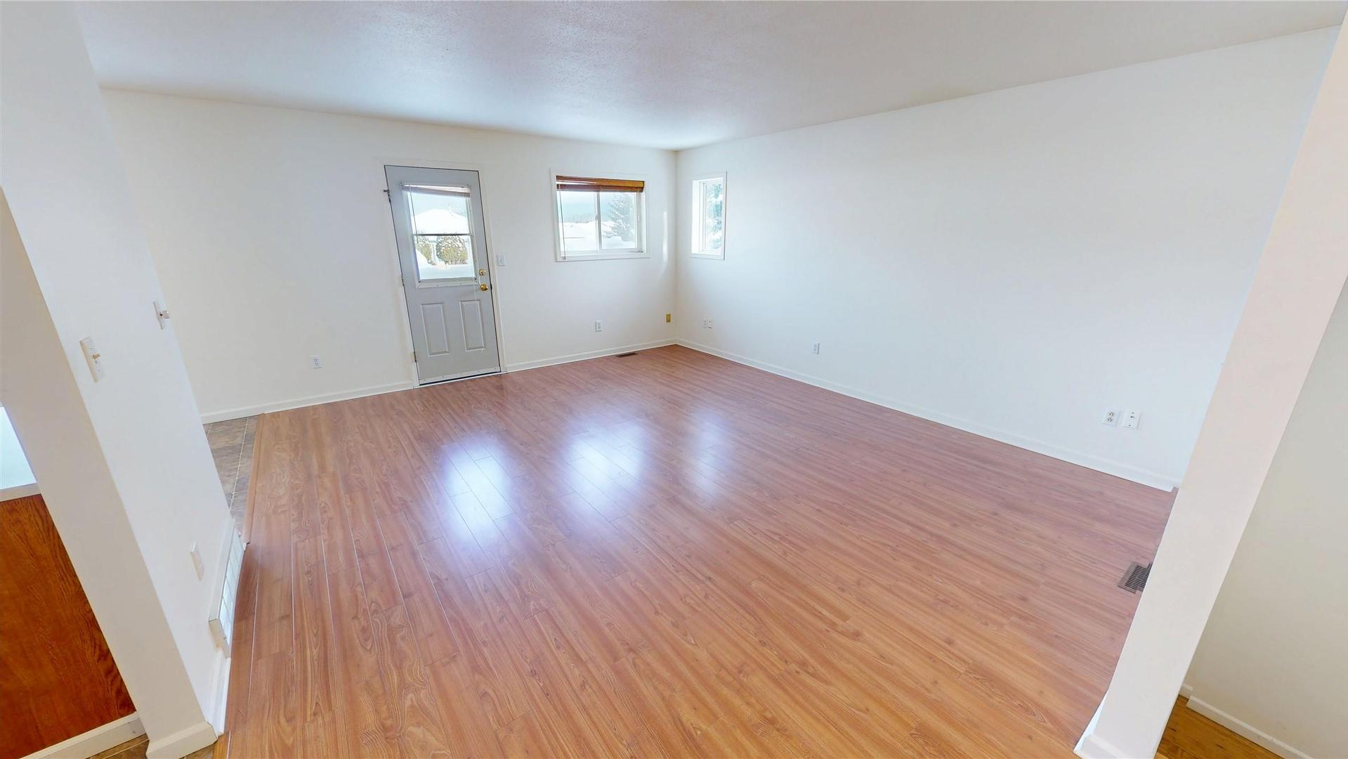 









2504


12th

Street, 4,
Cranbrook,




BC
V1C 6K7

