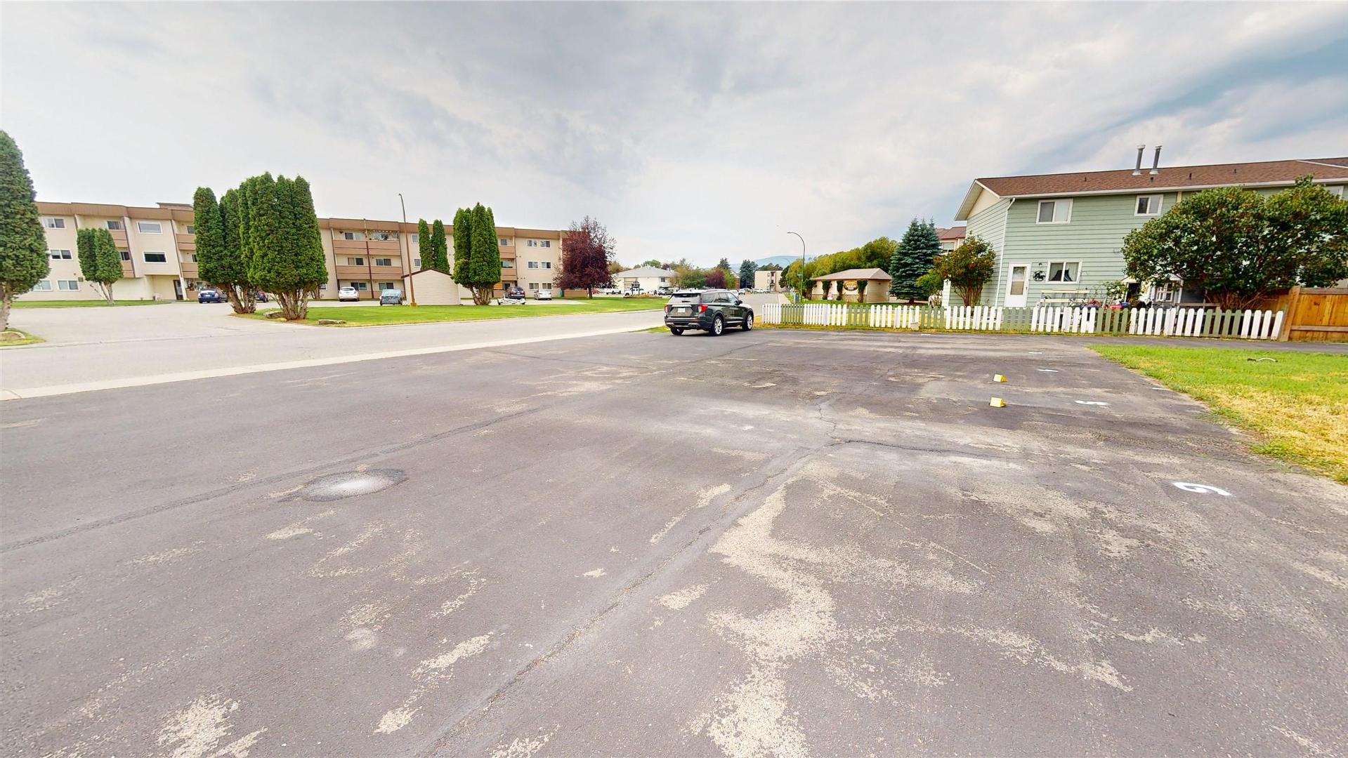 









2504


12th

Street, 4,
Cranbrook,




BC
V1C 6K7

