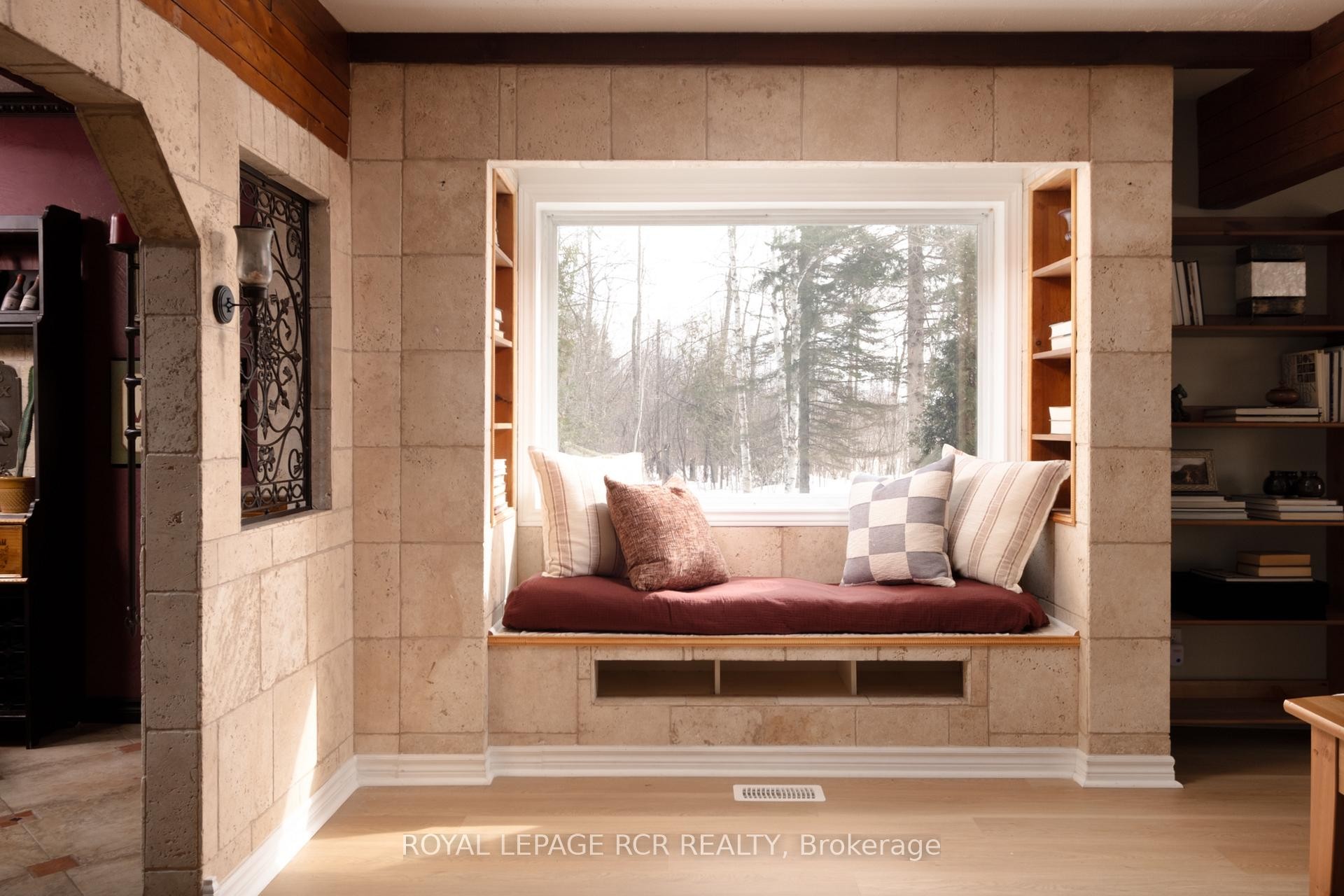 









6024


Fourth

Line,
Erin,




ON
L0N 1N0

