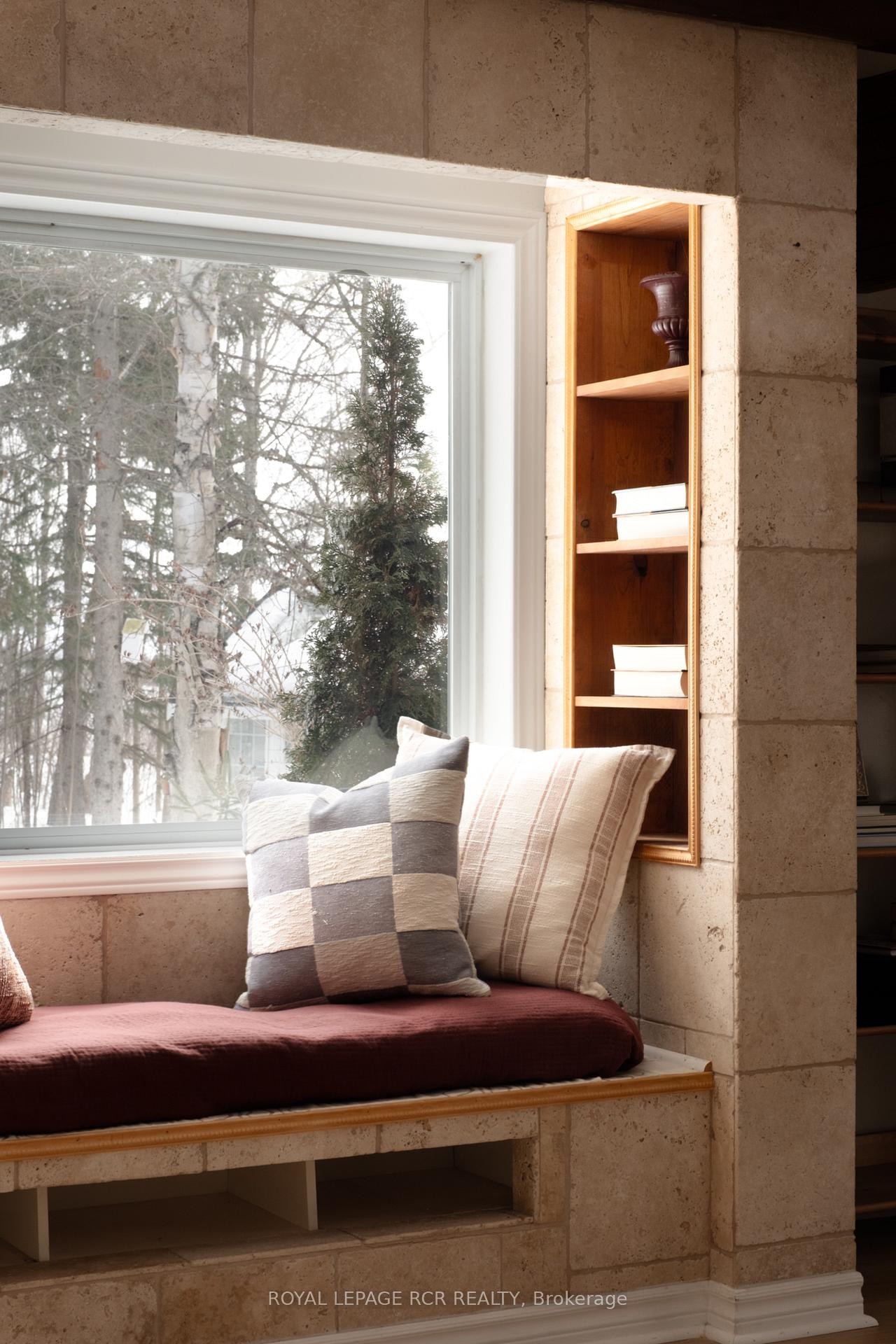 









6024


Fourth

Line,
Erin,




ON
L0N 1N0

