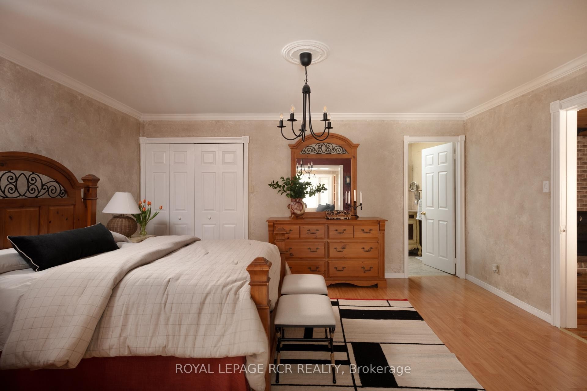 









6024


Fourth

Line,
Erin,




ON
L0N 1N0

