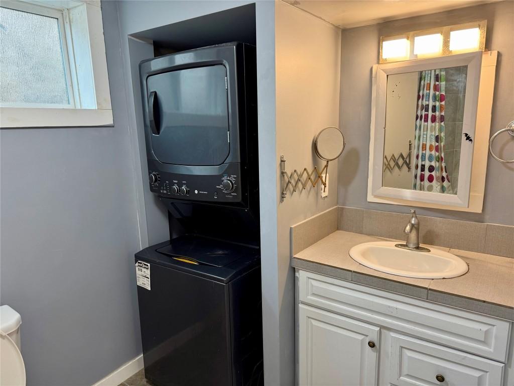 









1340


Morgan

Road,
Kelowna,




BC
V1X 1V8

