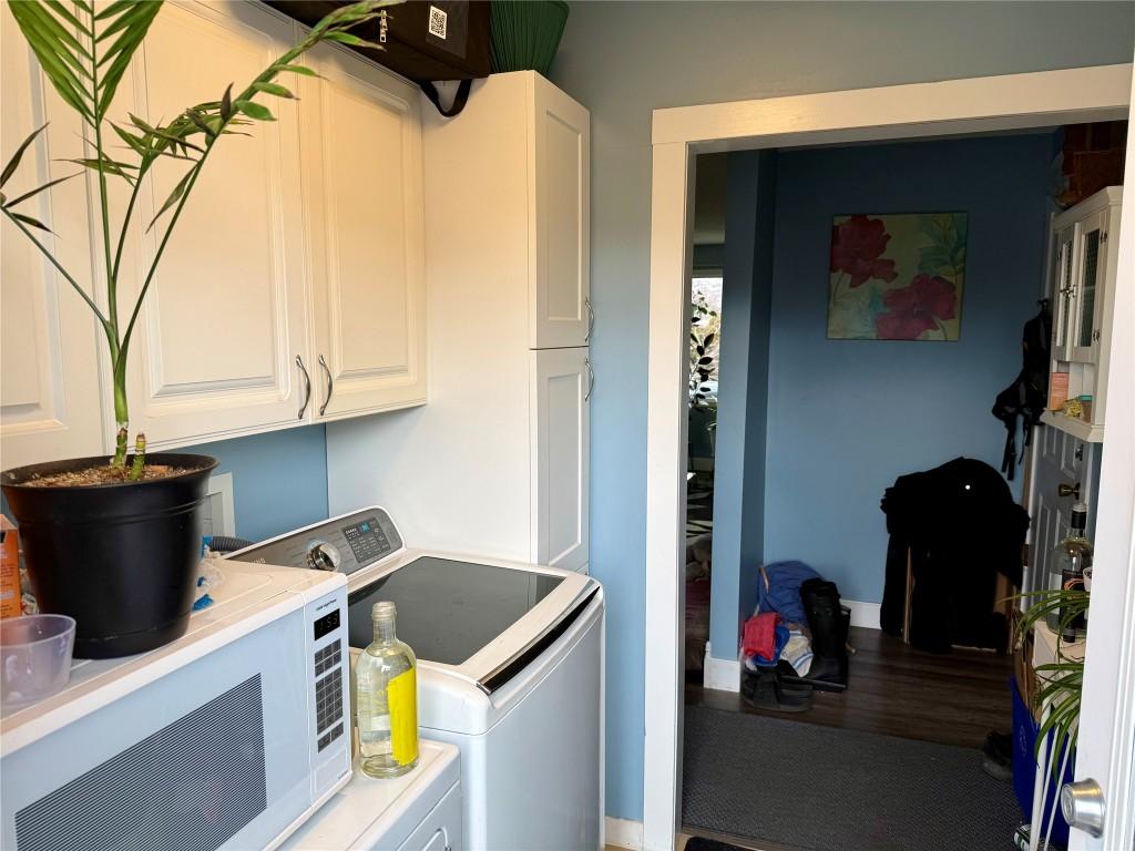 









1340


Morgan

Road,
Kelowna,




BC
V1X 1V8

