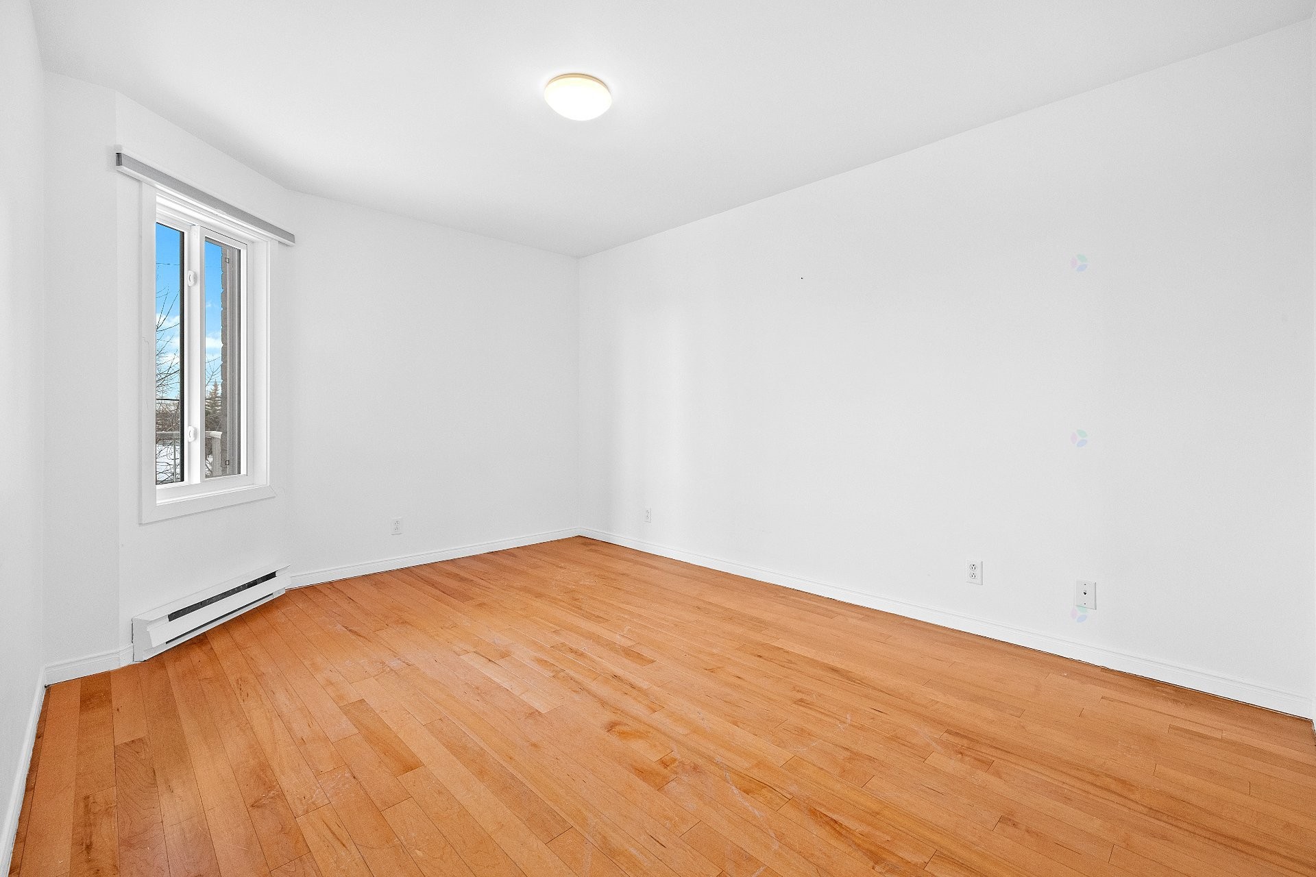 









127


Boul. St-Elzear E.

, 302,
Laval (Vimont),




QC
H7M1C5

