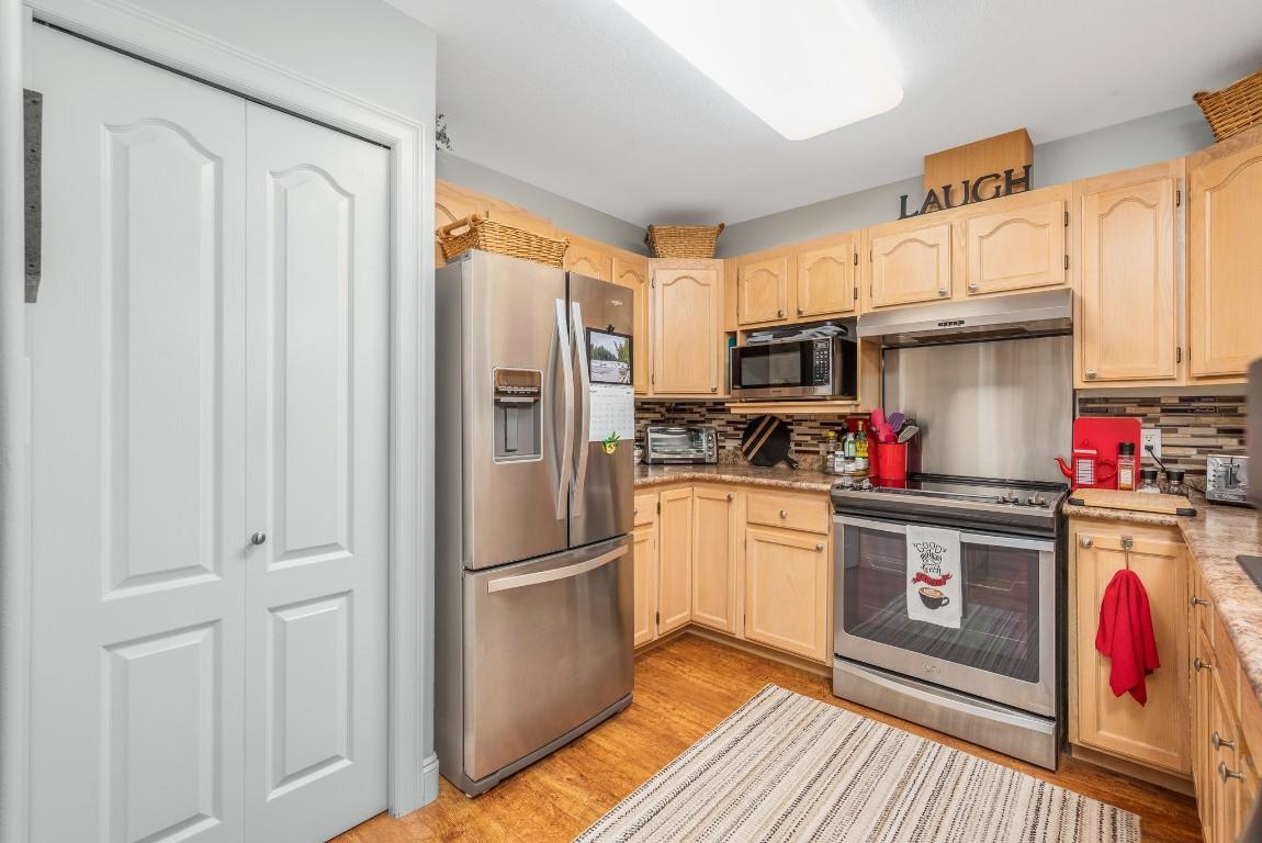 









3485


Rosedale

Avenue, 7,
Armstrong,




BC
V4Y 2B3

