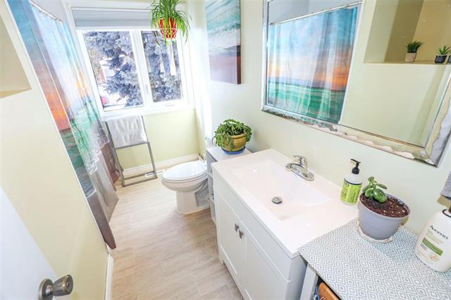 









10


Kerwell

PL,
Winnipeg,




MB
R2N 1G6

