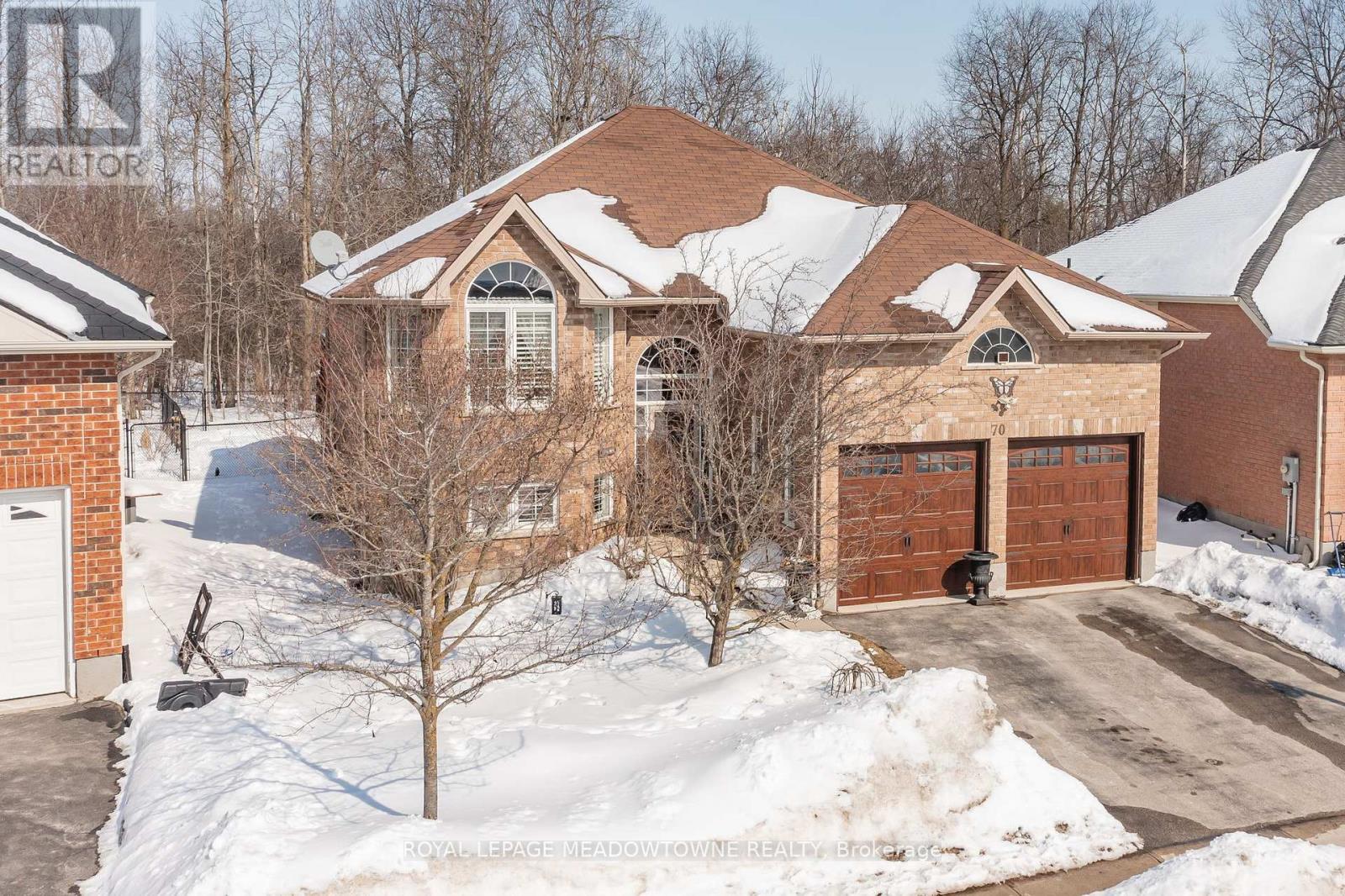 












70 REVELL DRIVE

,
Centre Wellington,




Ontario
N1M0A5

