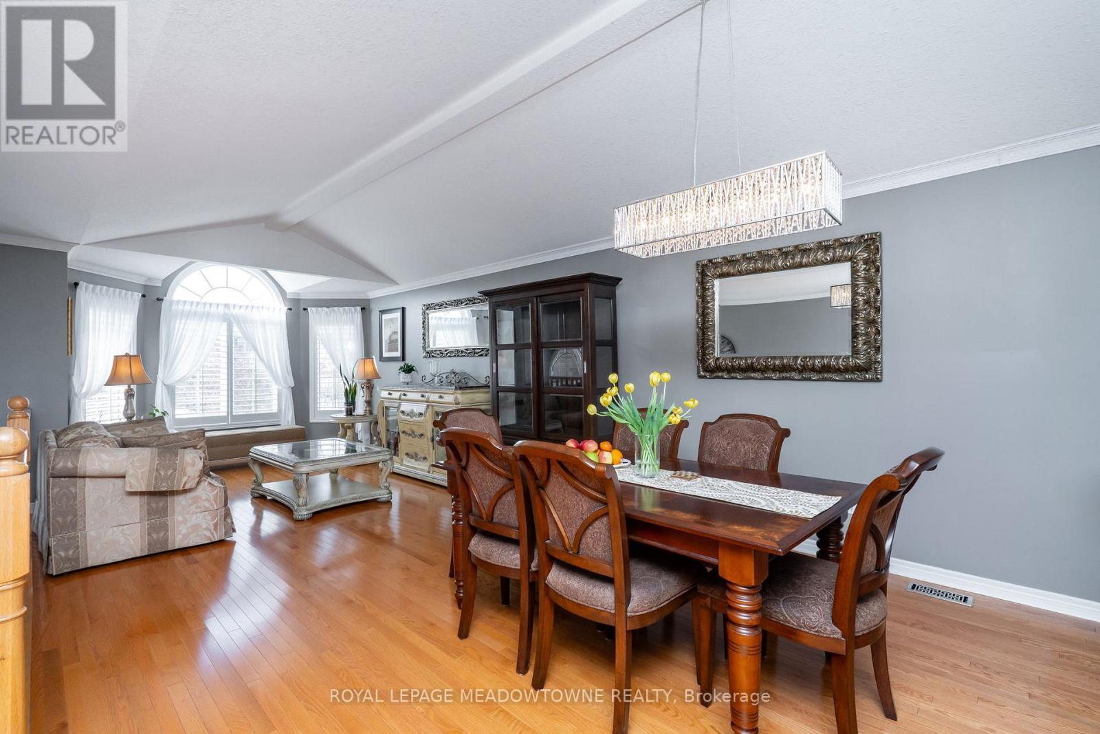 












70 REVELL DRIVE

,
Centre Wellington,




Ontario
N1M0A5

