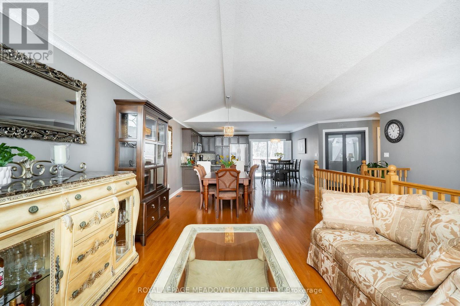 












70 REVELL DRIVE

,
Centre Wellington,




Ontario
N1M0A5

