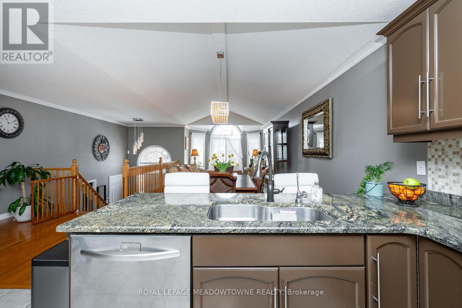 












70 REVELL DRIVE

,
Centre Wellington,




Ontario
N1M0A5

