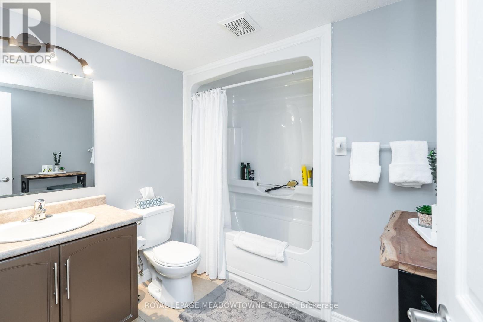 












70 REVELL DRIVE

,
Centre Wellington,




Ontario
N1M0A5

