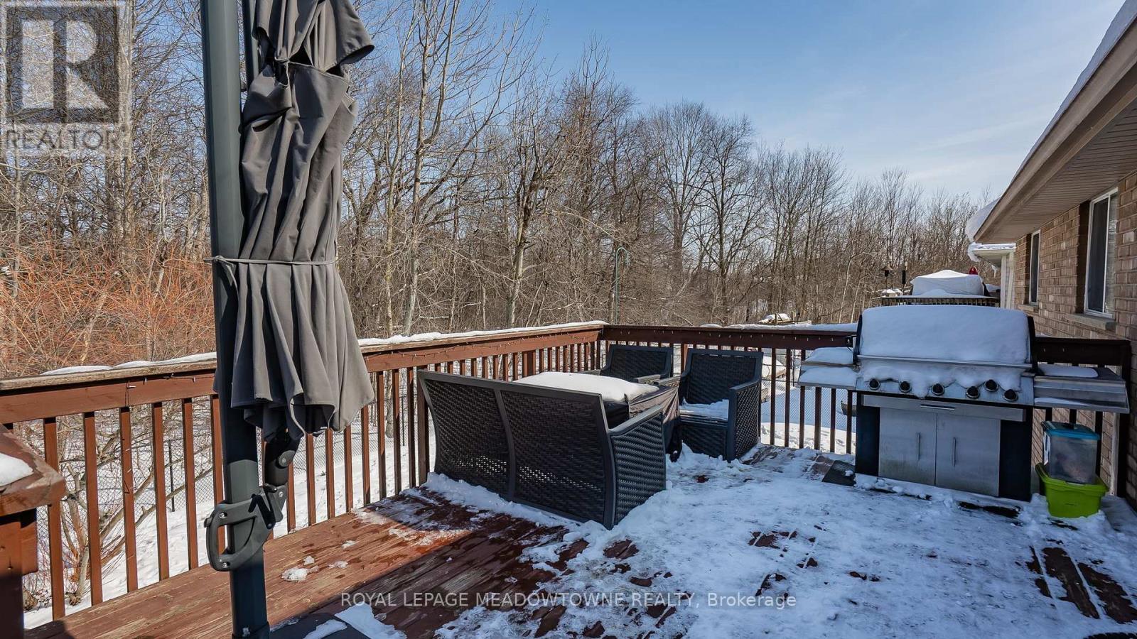 












70 REVELL DRIVE

,
Centre Wellington,




Ontario
N1M0A5

