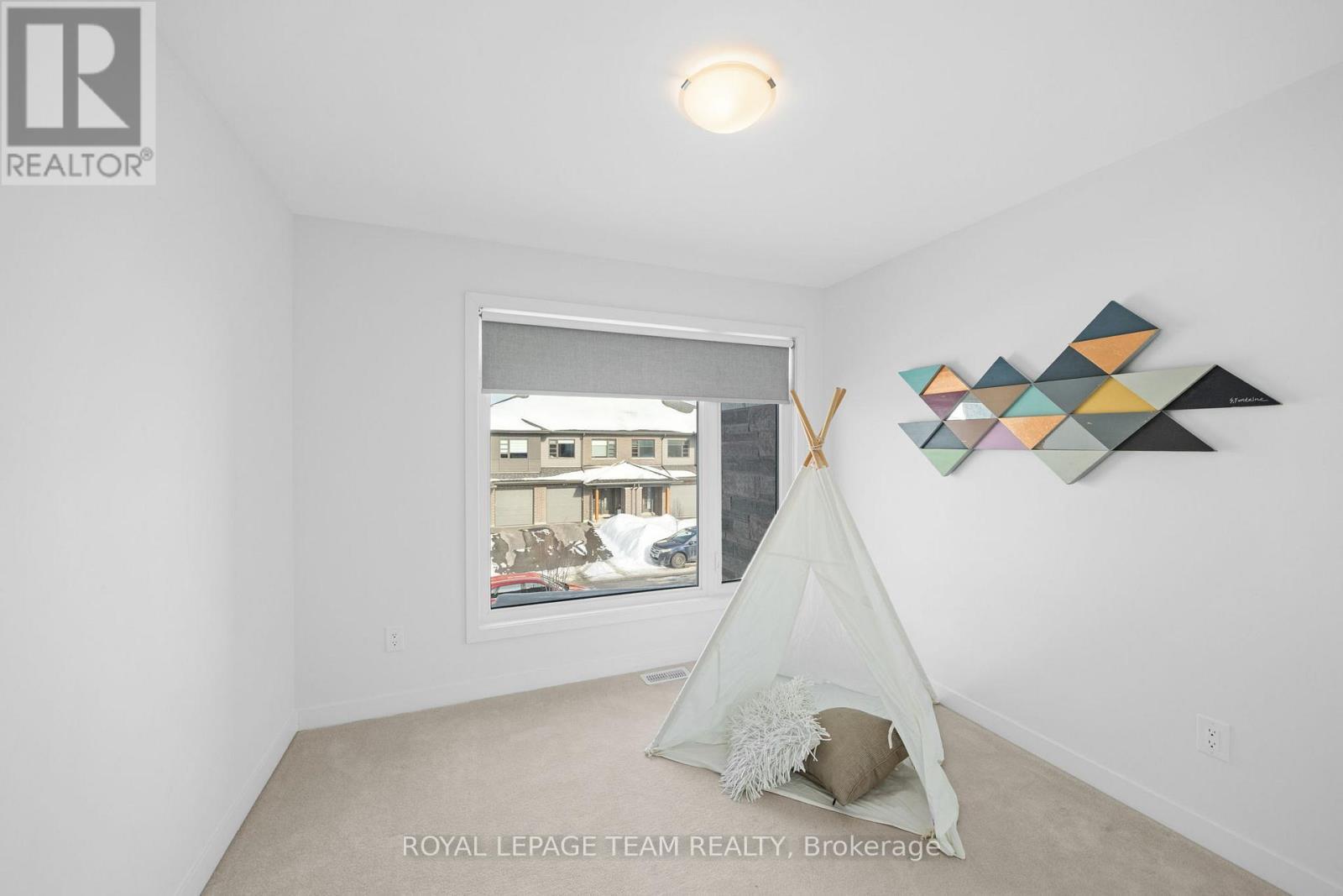 












222 TRUMPETER GROVE

,
Ottawa,




Ontario
K4M0N7

