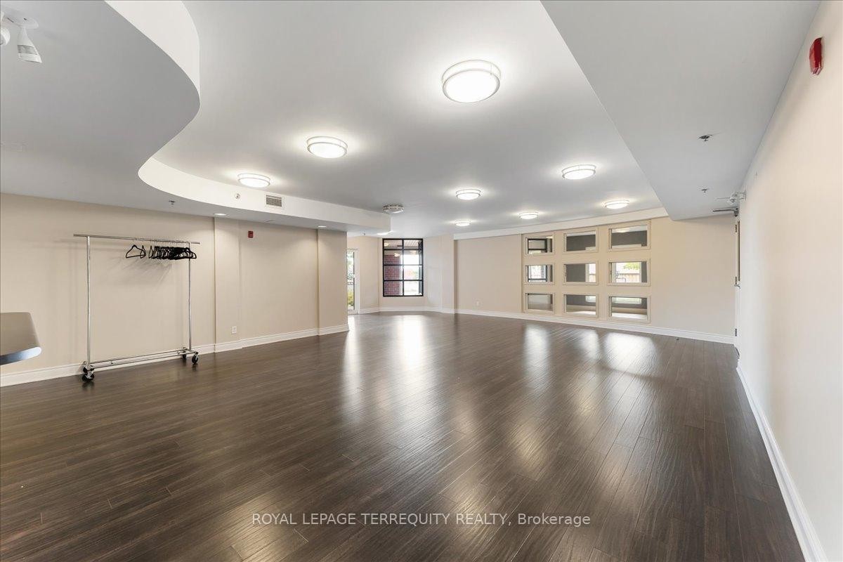 









3070


Rotary

Way, 402,
Burlington,




ON
L7M 0H1

