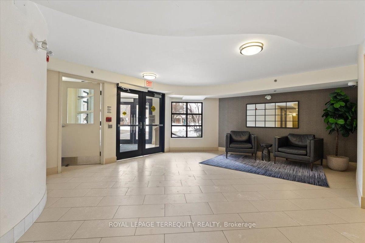 









3070


Rotary

Way, 402,
Burlington,




ON
L7M 0H1

