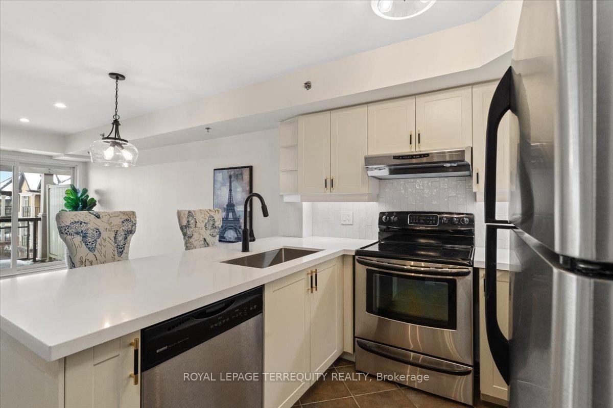 









3070


Rotary

Way, 402,
Burlington,




ON
L7M 0H1

