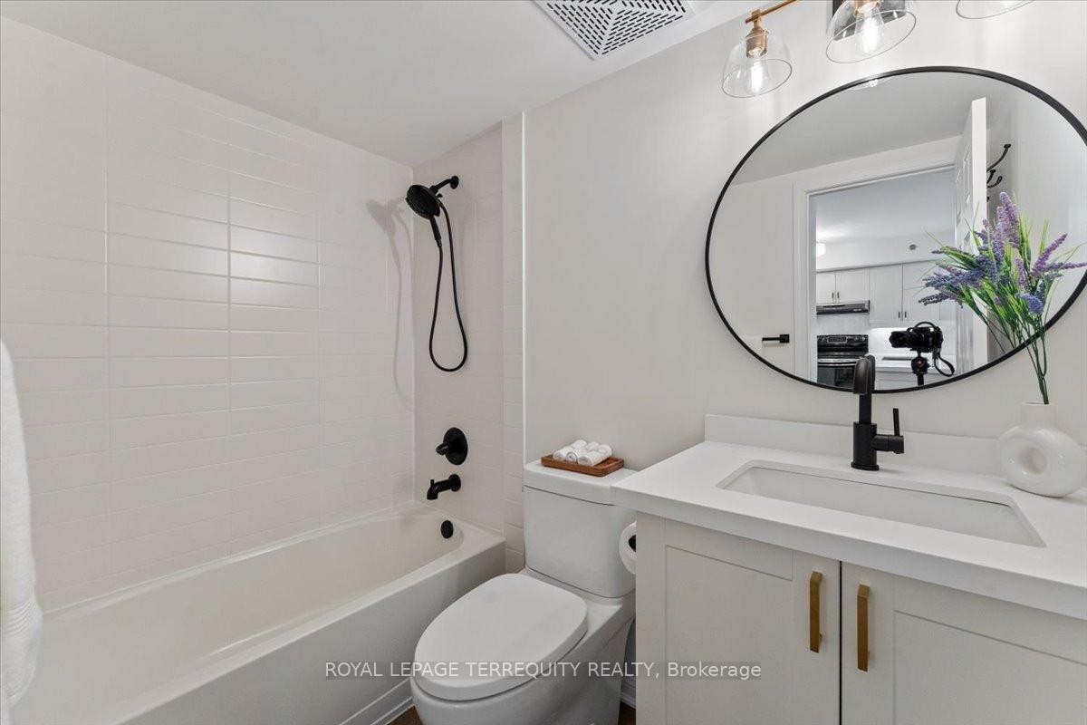 









3070


Rotary

Way, 402,
Burlington,




ON
L7M 0H1

