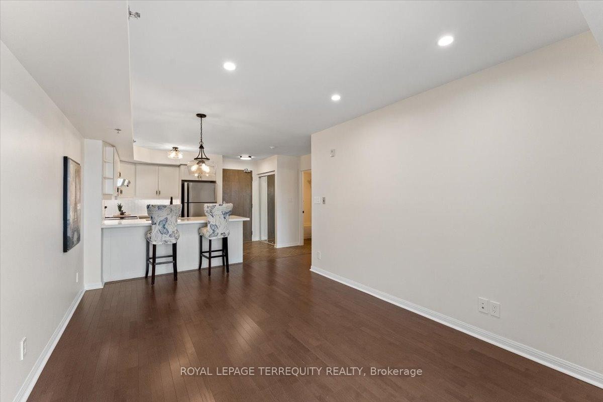 









3070


Rotary

Way, 402,
Burlington,




ON
L7M 0H1

