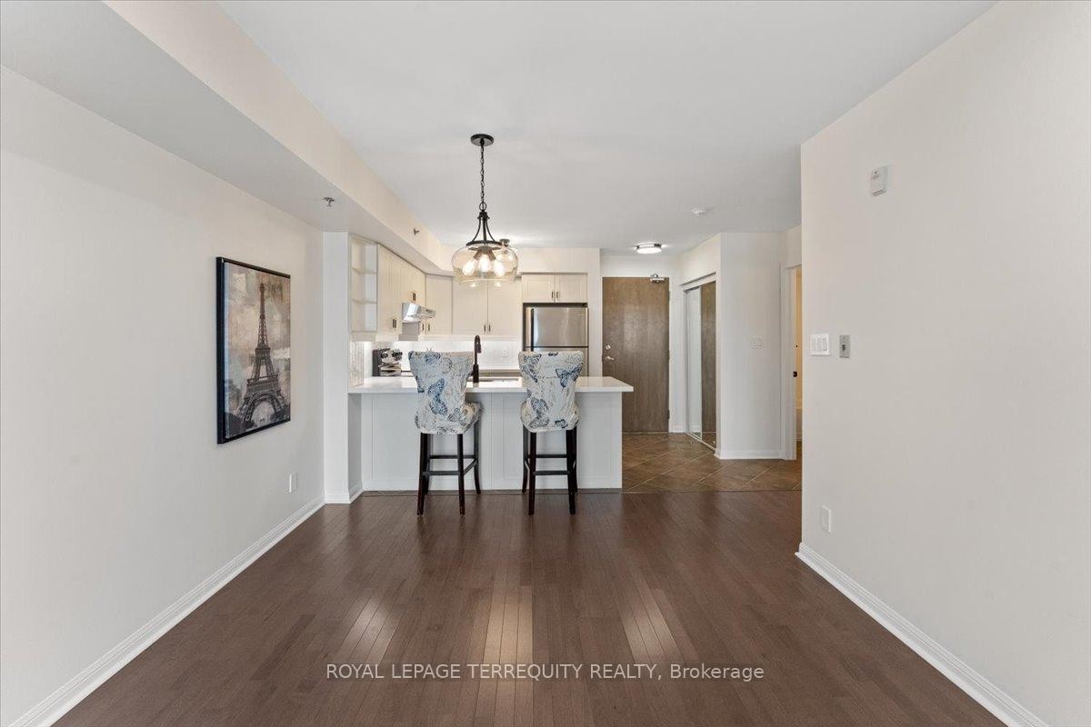 









3070


Rotary

Way, 402,
Burlington,




ON
L7M 0H1

