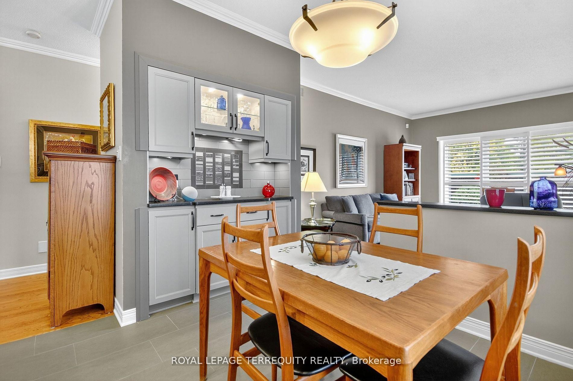 









96


Allanford

Avenue,
Hunt Club - South Keys and Area,




ON
K1T 3Y6

