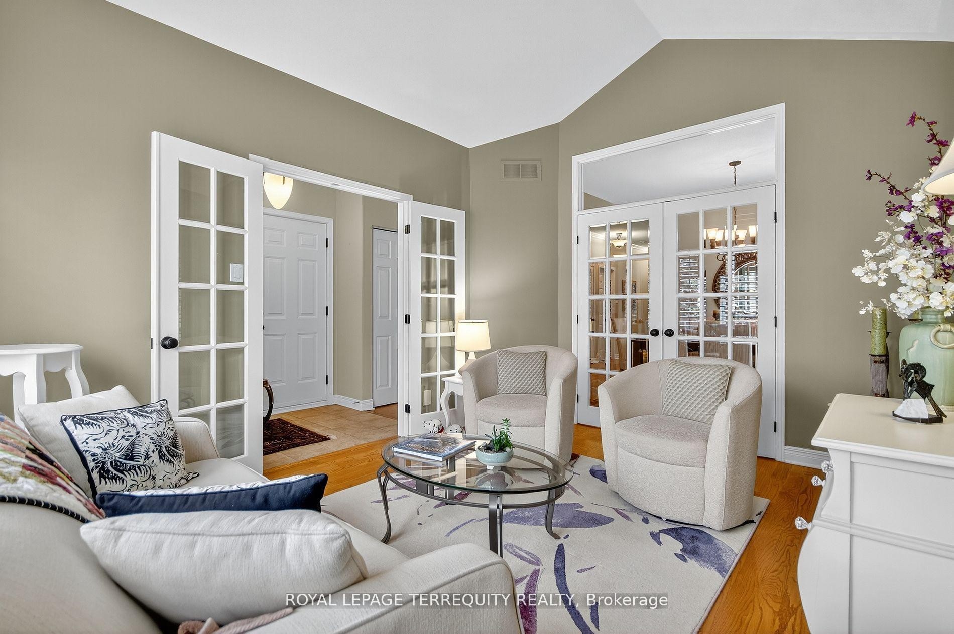 









96


Allanford

Avenue,
Hunt Club - South Keys and Area,




ON
K1T 3Y6

