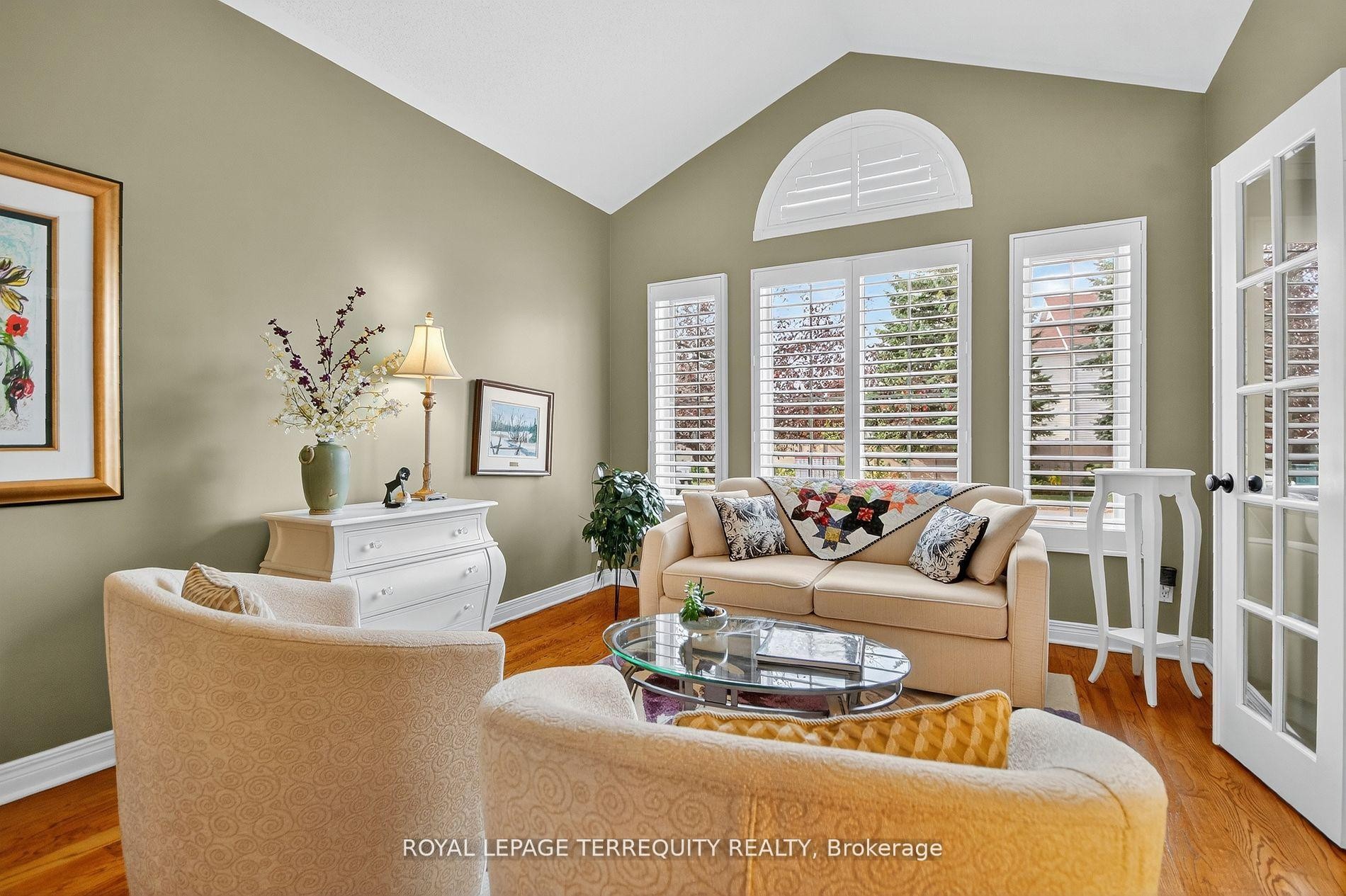 









96


Allanford

Avenue,
Hunt Club - South Keys and Area,




ON
K1T 3Y6

