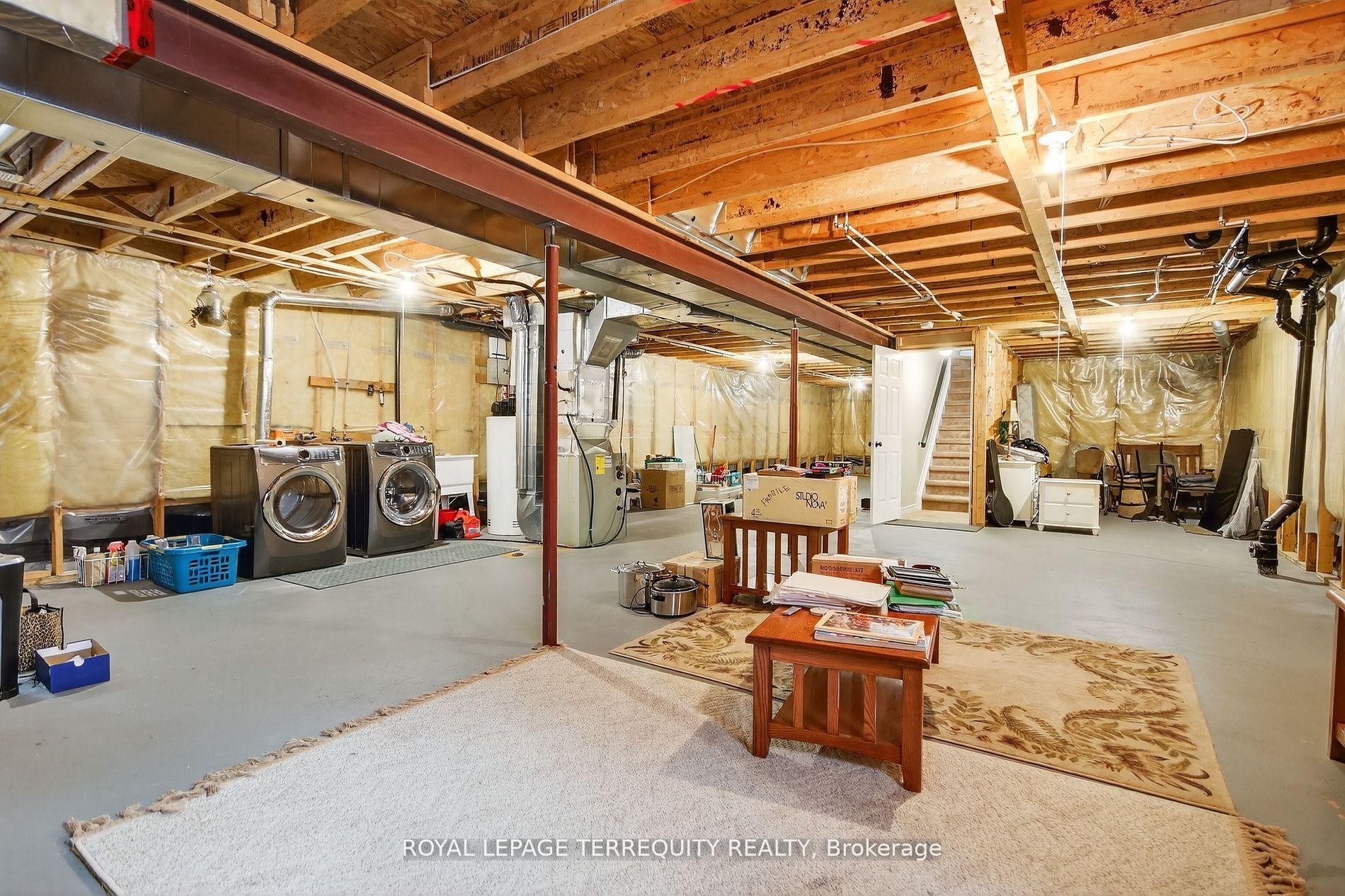 









96


Allanford

Avenue,
Hunt Club - South Keys and Area,




ON
K1T 3Y6

