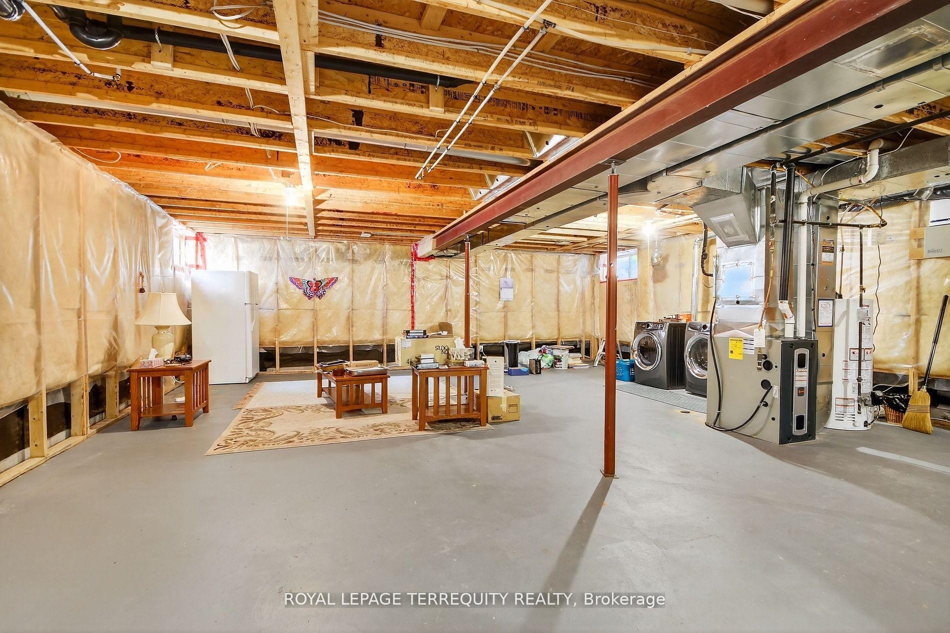 









96


Allanford

Avenue,
Hunt Club - South Keys and Area,




ON
K1T 3Y6

