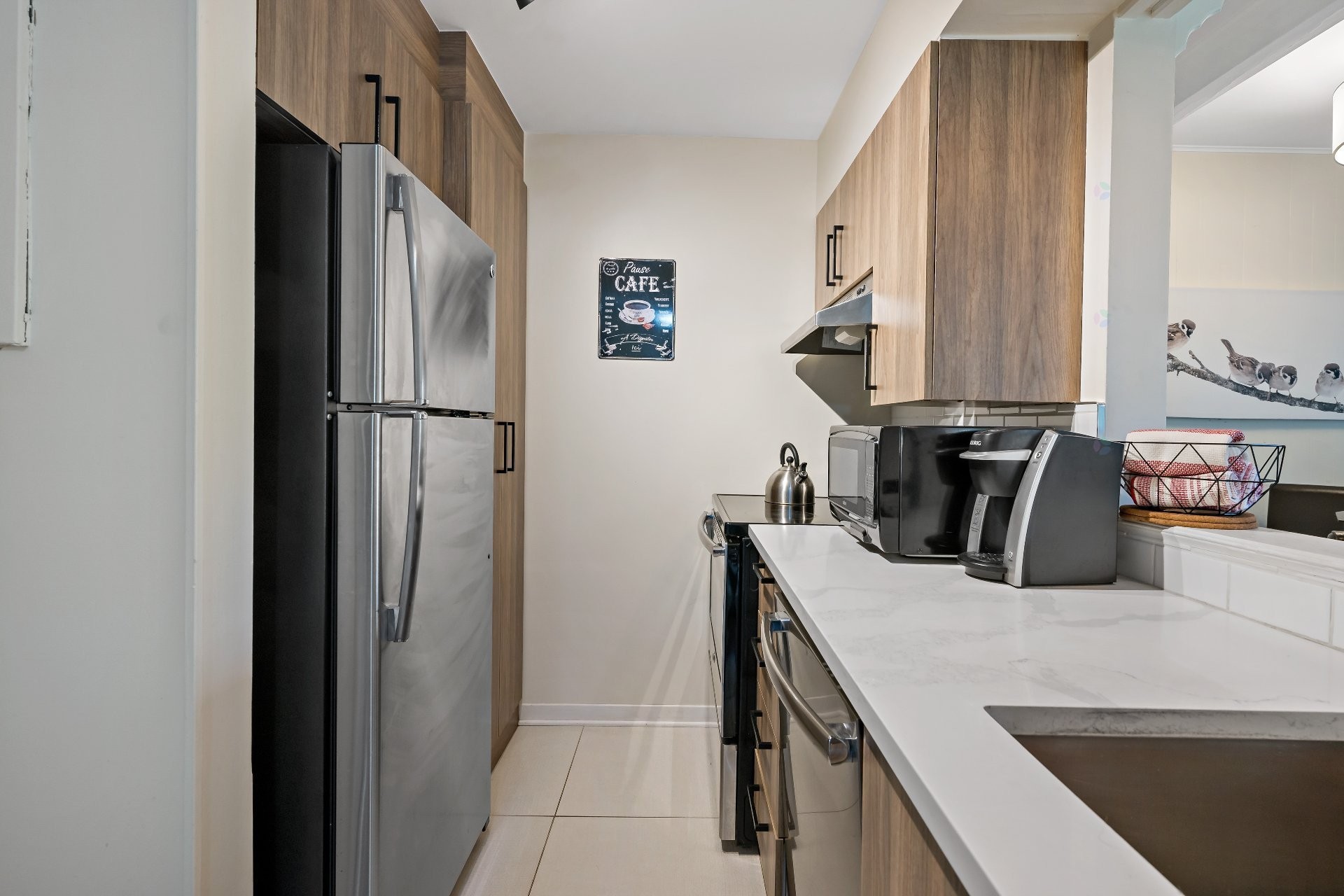 









231


Ch. de Lac-Tremblant-Nord

, 420,
Mont-Tremblant,




QC
J8E1B4


