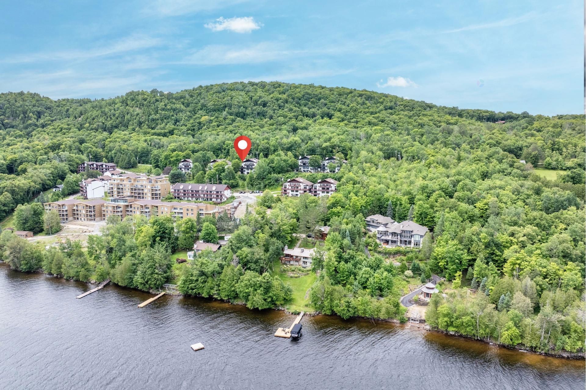 









231


Ch. de Lac-Tremblant-Nord

, 420,
Mont-Tremblant,




QC
J8E1B4

