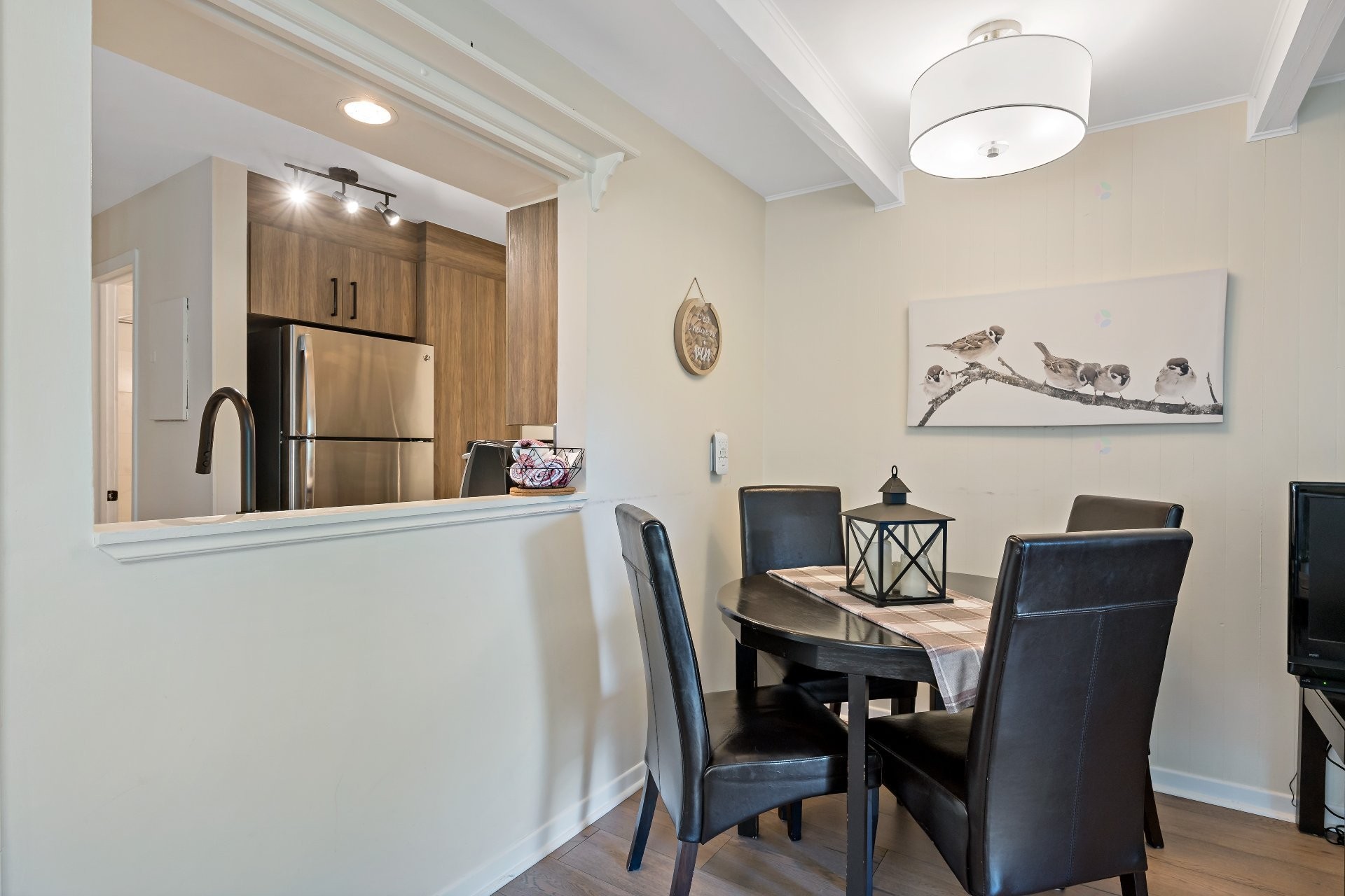 









231


Ch. de Lac-Tremblant-Nord

, 420,
Mont-Tremblant,




QC
J8E1B4

