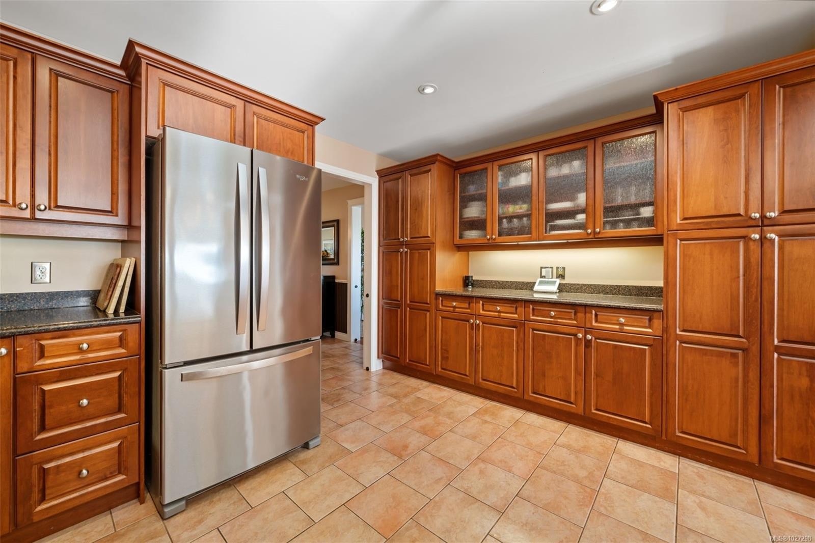 









567


Prince Robert

Dr,
View Royal,




BC
V9B 1E1

