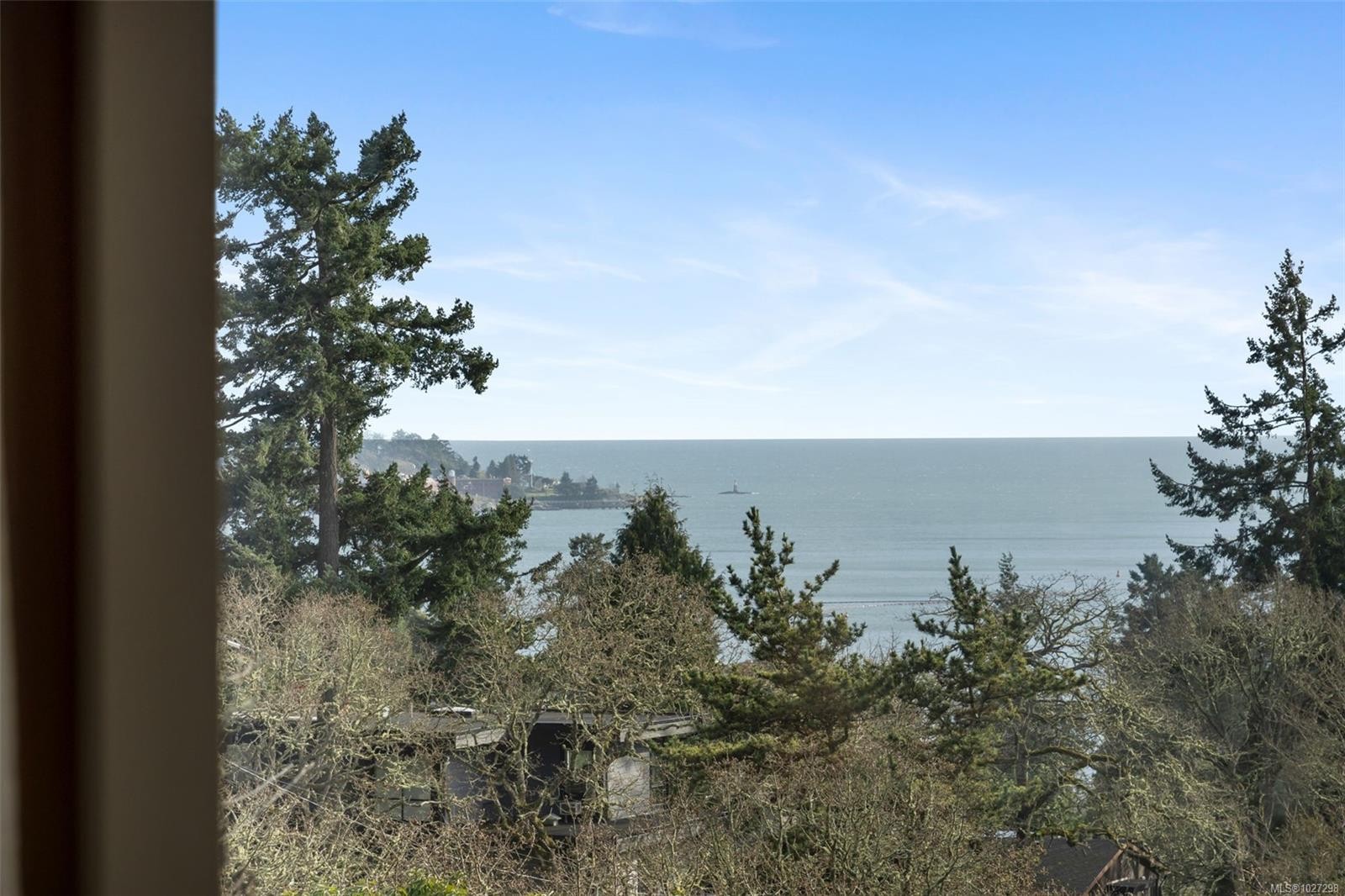 









567


Prince Robert

Dr,
View Royal,




BC
V9B 1E1

