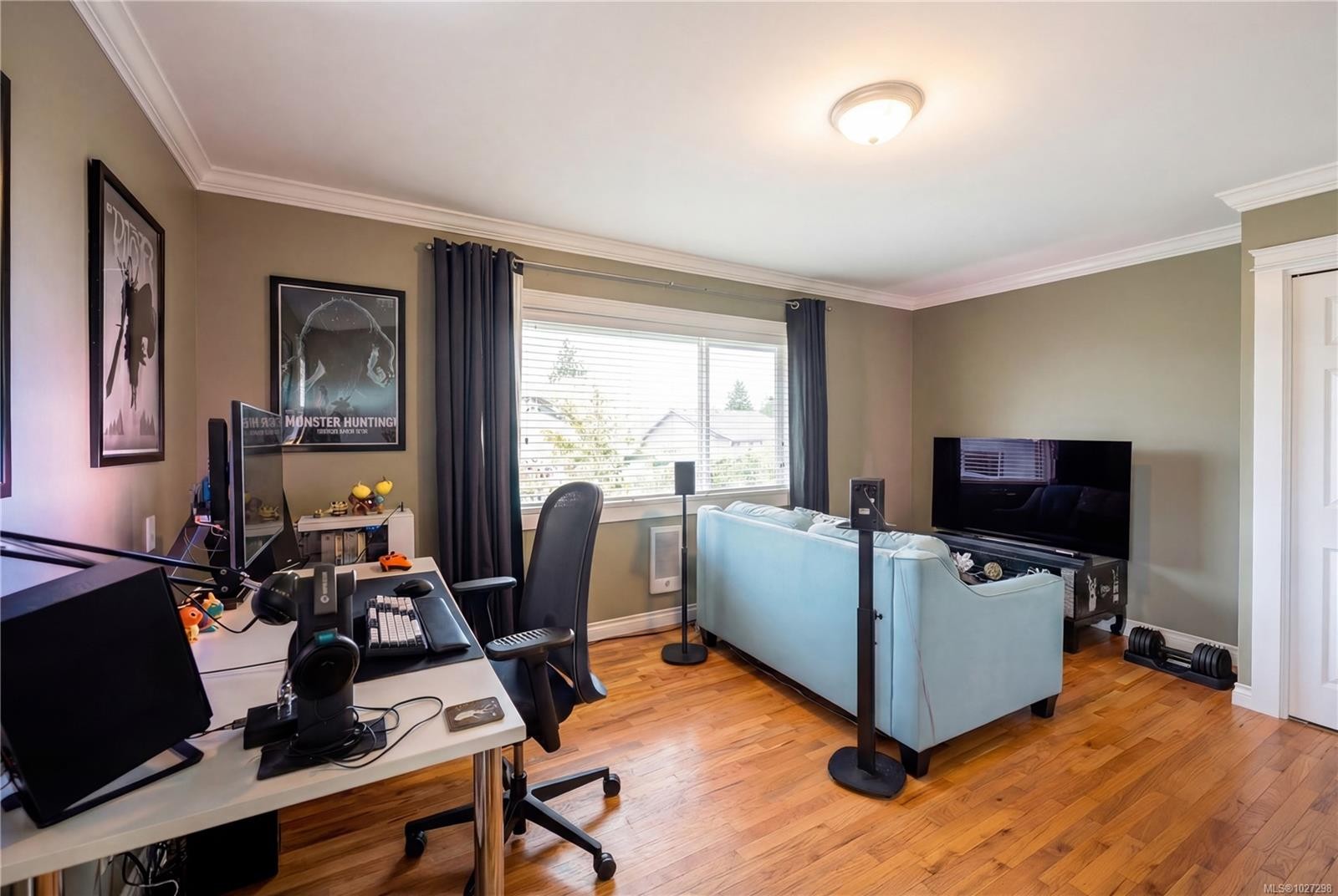 









567


Prince Robert

Dr,
View Royal,




BC
V9B 1E1

