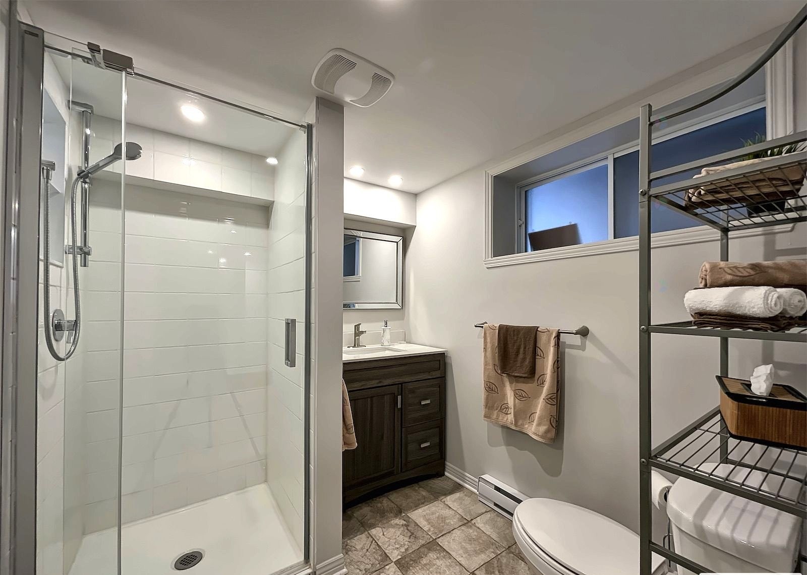 









172


Ch. du Zénith

,
Saint-Adolphe-d'Howard,




QC
J0T2B0

