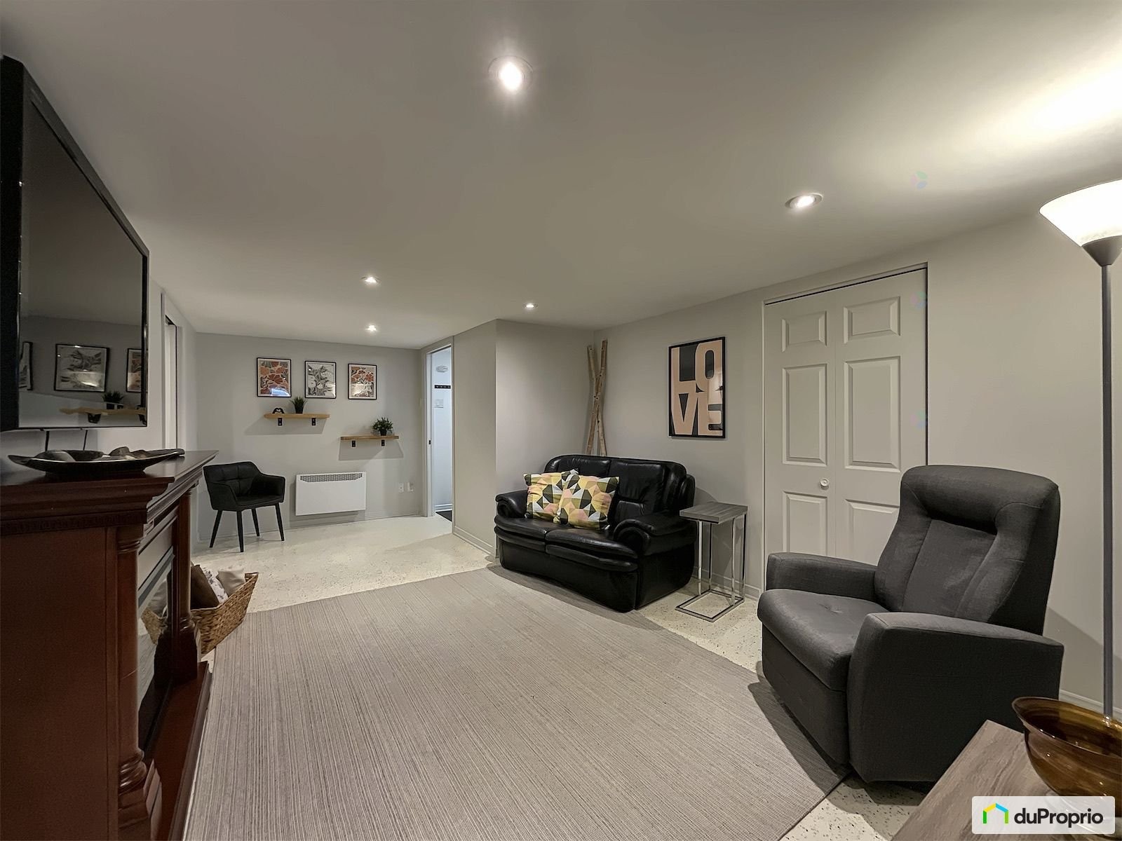 









172


Ch. du Zénith

,
Saint-Adolphe-d'Howard,




QC
J0T2B0

