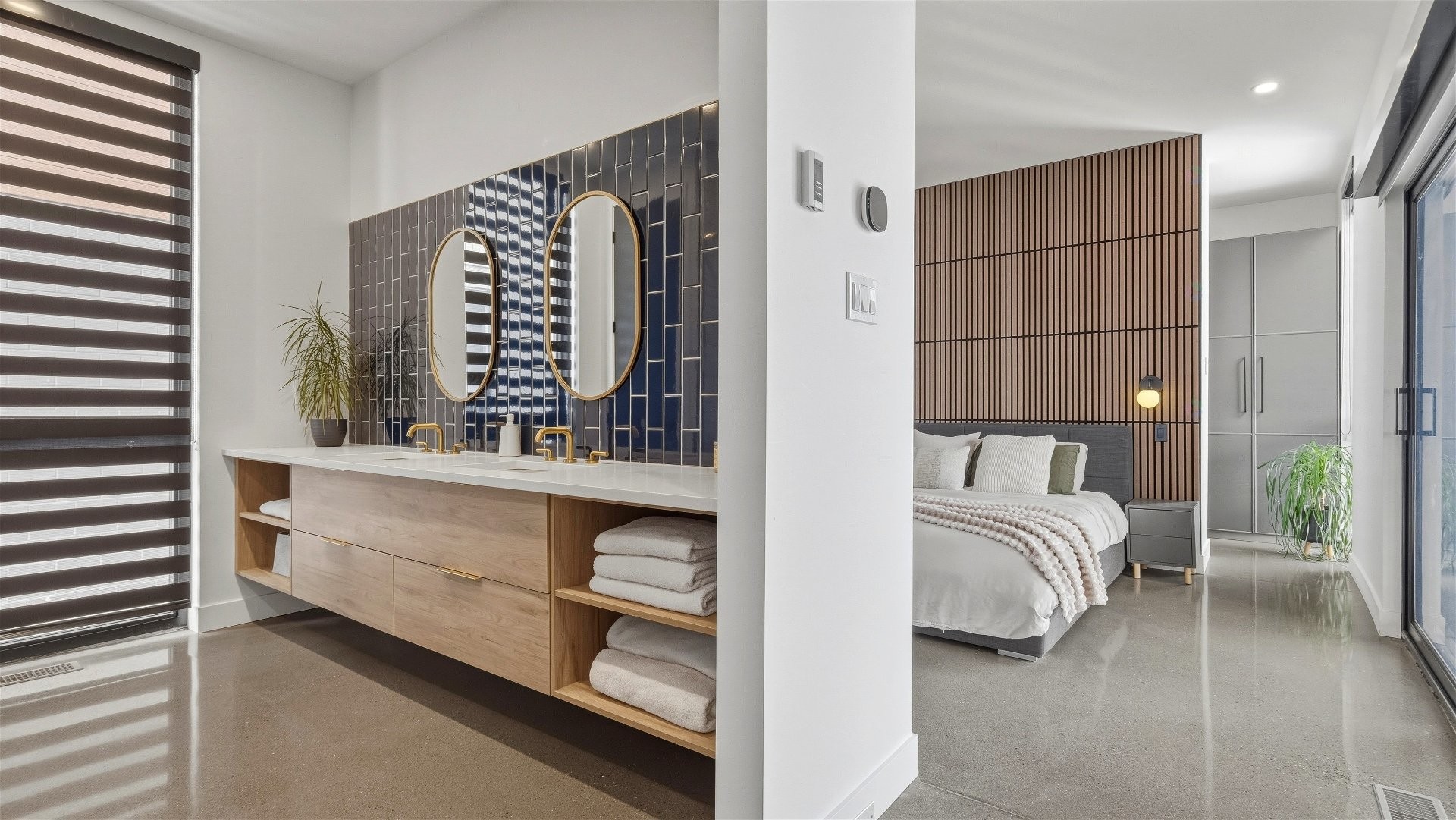 









363


Rue du Parcours

,
Varennes,




QC
J3X0E4

