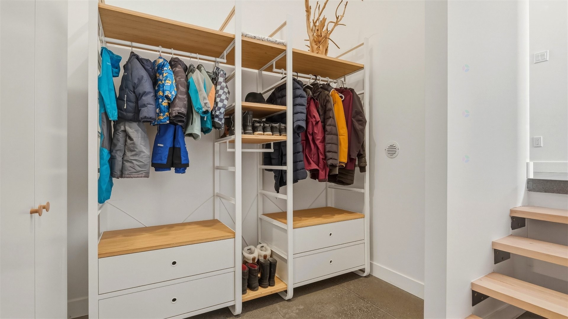 









363


Rue du Parcours

,
Varennes,




QC
J3X0E4

