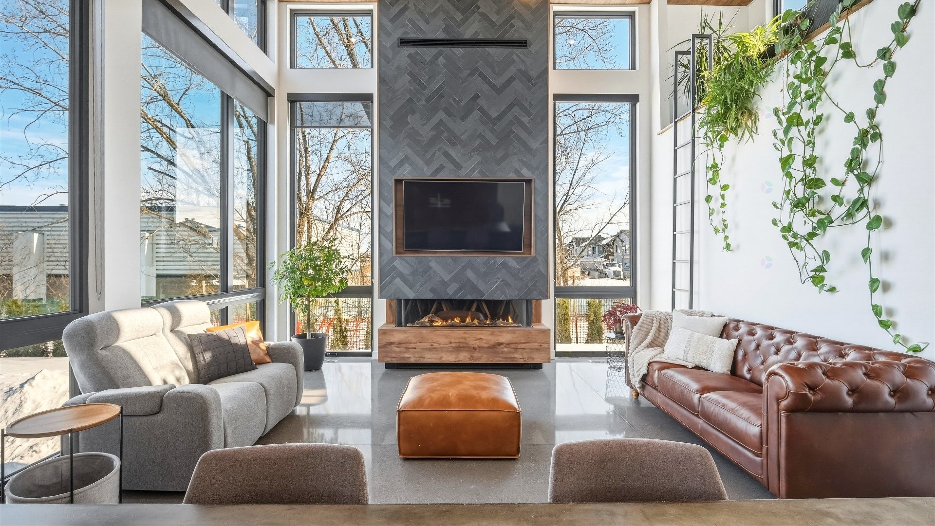 









363


Rue du Parcours

,
Varennes,




QC
J3X0E4

