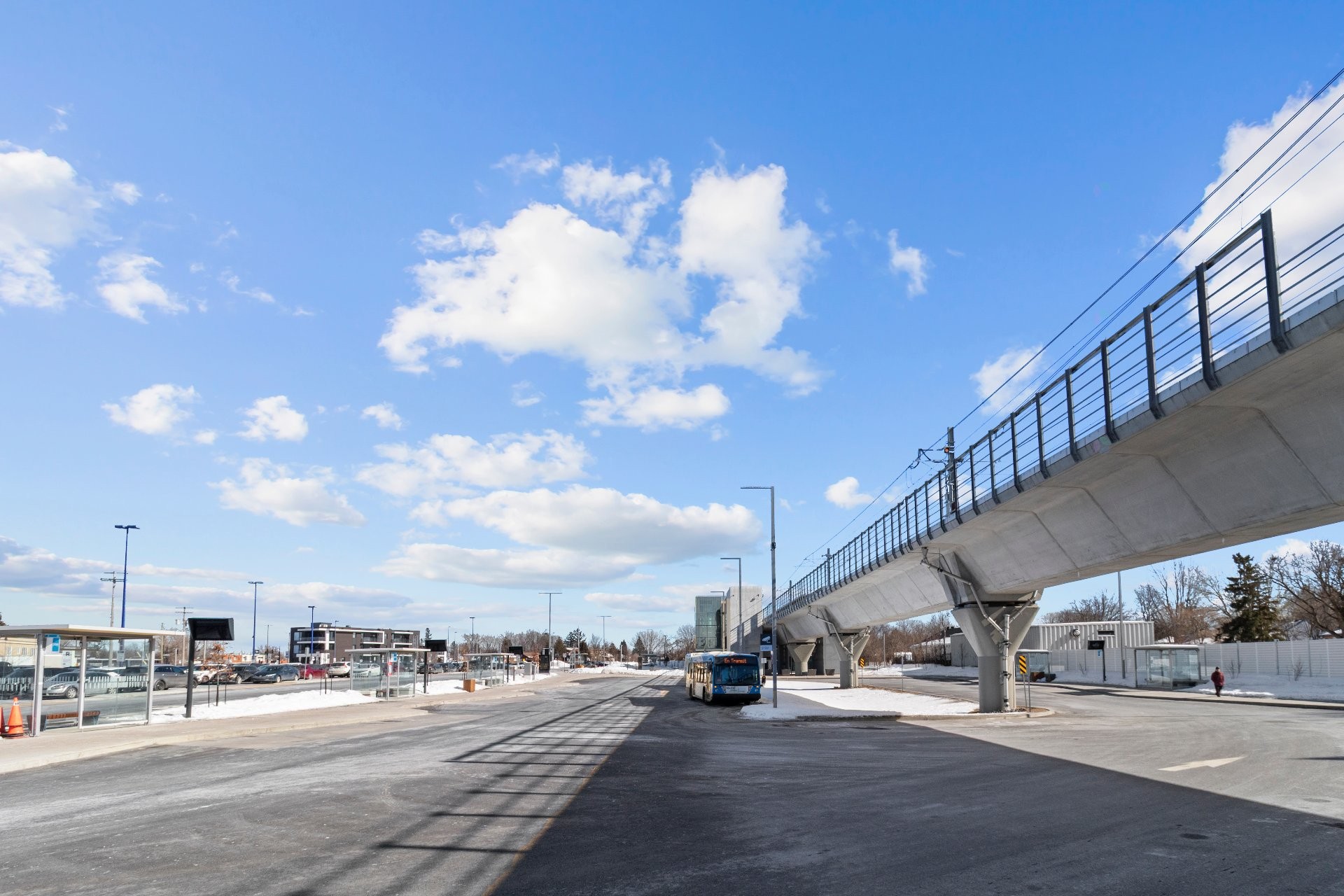 









11113


Rue Meighen

, 3,
Montréal (Pierrefonds-Roxboro),




QC
H8Y3H7

