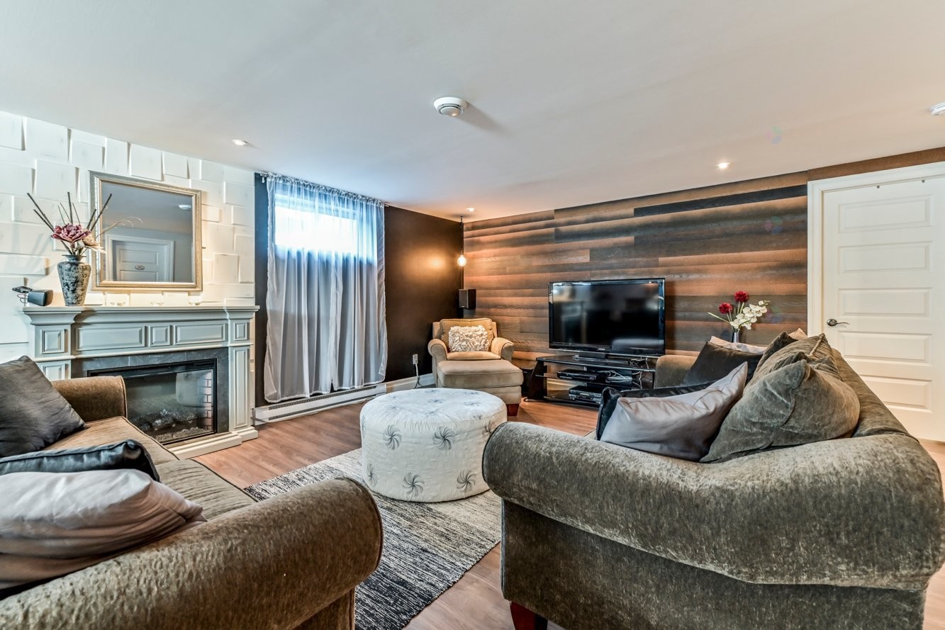 









301


Rue Baillargeon

,
Saint-Jean-sur-Richelieu,




QC
J2W2C9

