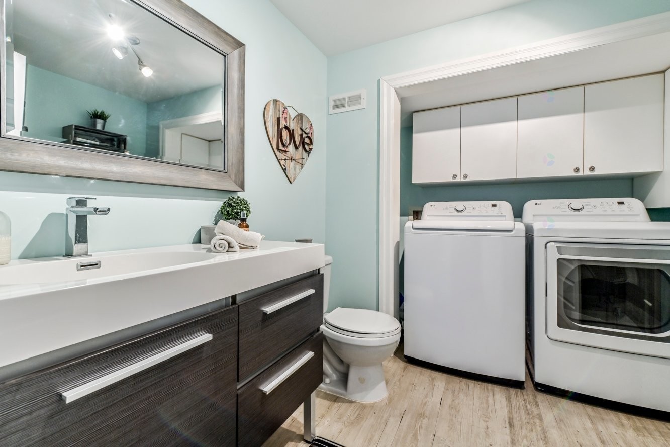 









301


Rue Baillargeon

,
Saint-Jean-sur-Richelieu,




QC
J2W2C9

