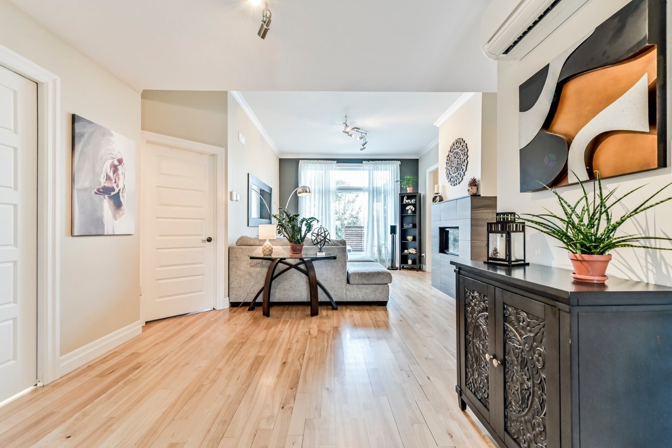 









301


Rue Baillargeon

,
Saint-Jean-sur-Richelieu,




QC
J2W2C9

