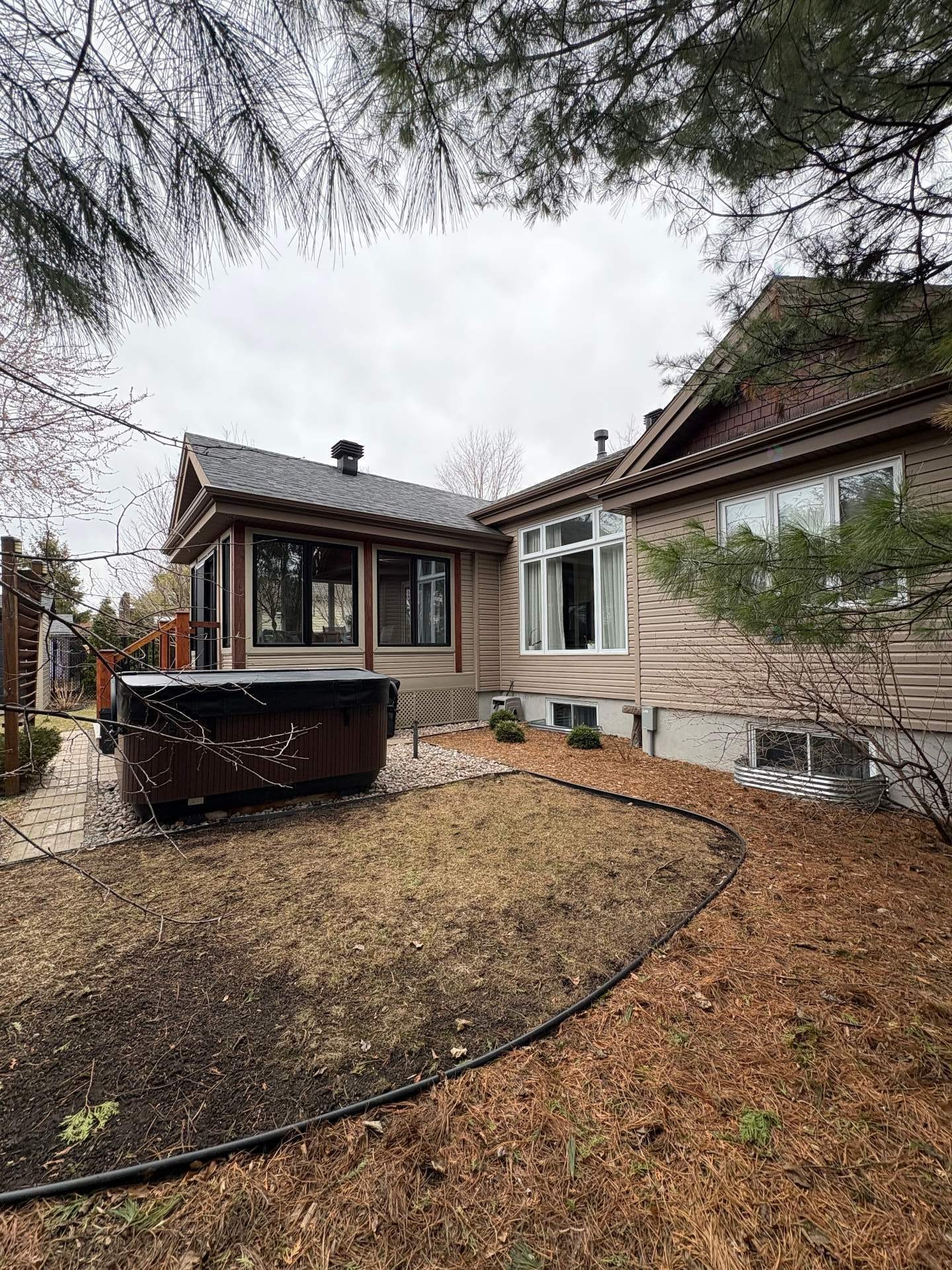 









301


Rue Baillargeon

,
Saint-Jean-sur-Richelieu,




QC
J2W2C9

