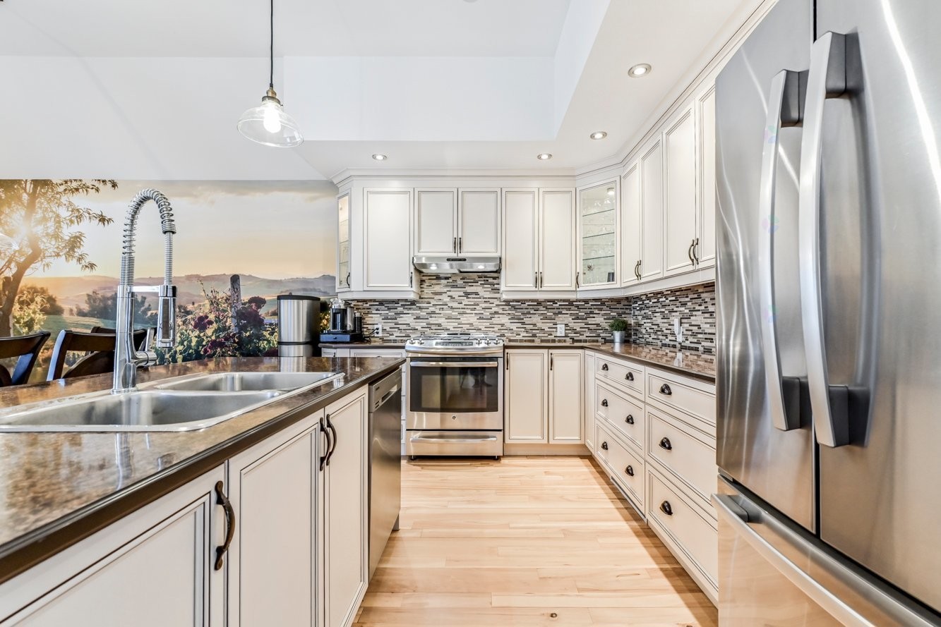 









301


Rue Baillargeon

,
Saint-Jean-sur-Richelieu,




QC
J2W2C9

