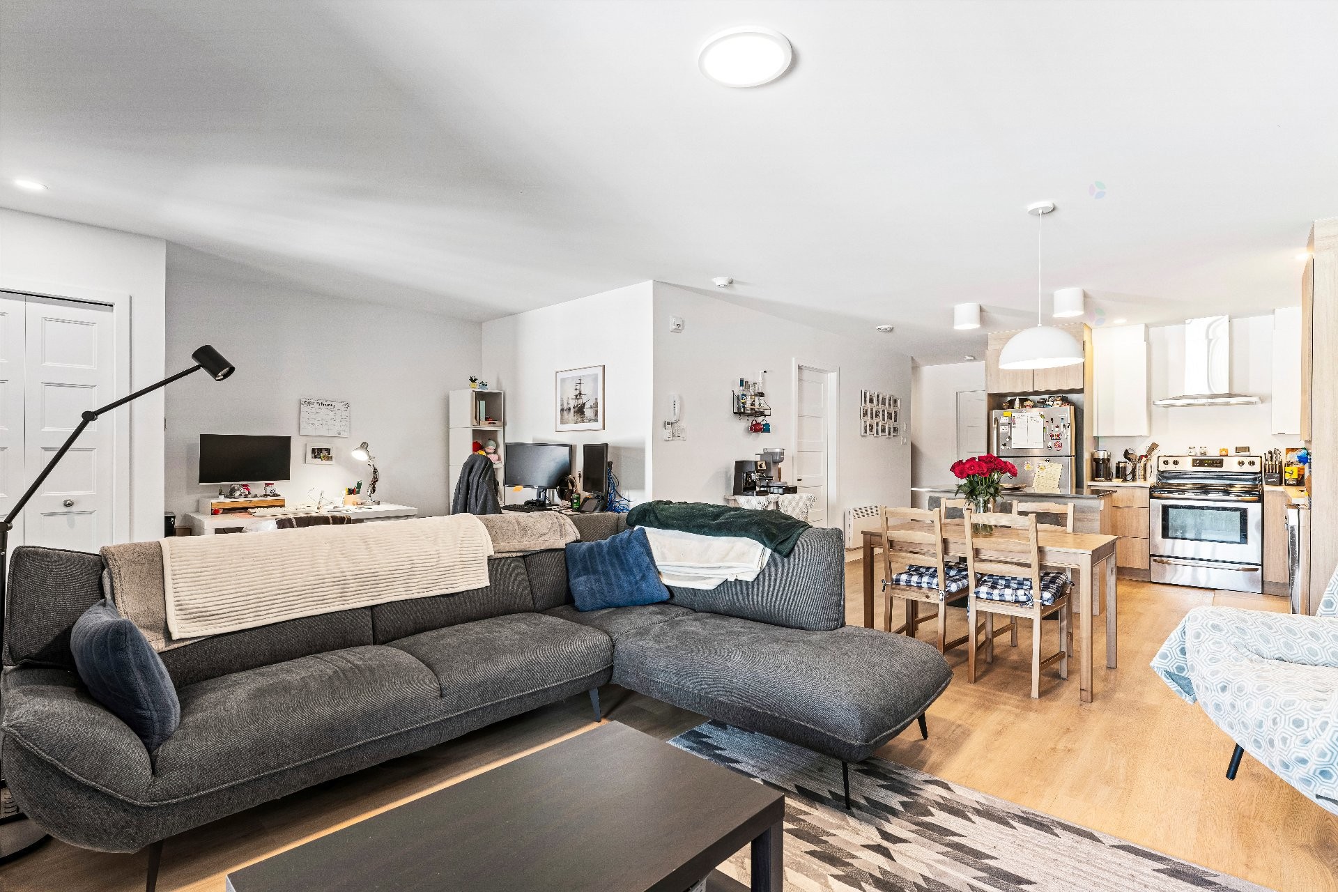 









365


Rue Adams E.

,
Richmond,




QC
J0B2H0

