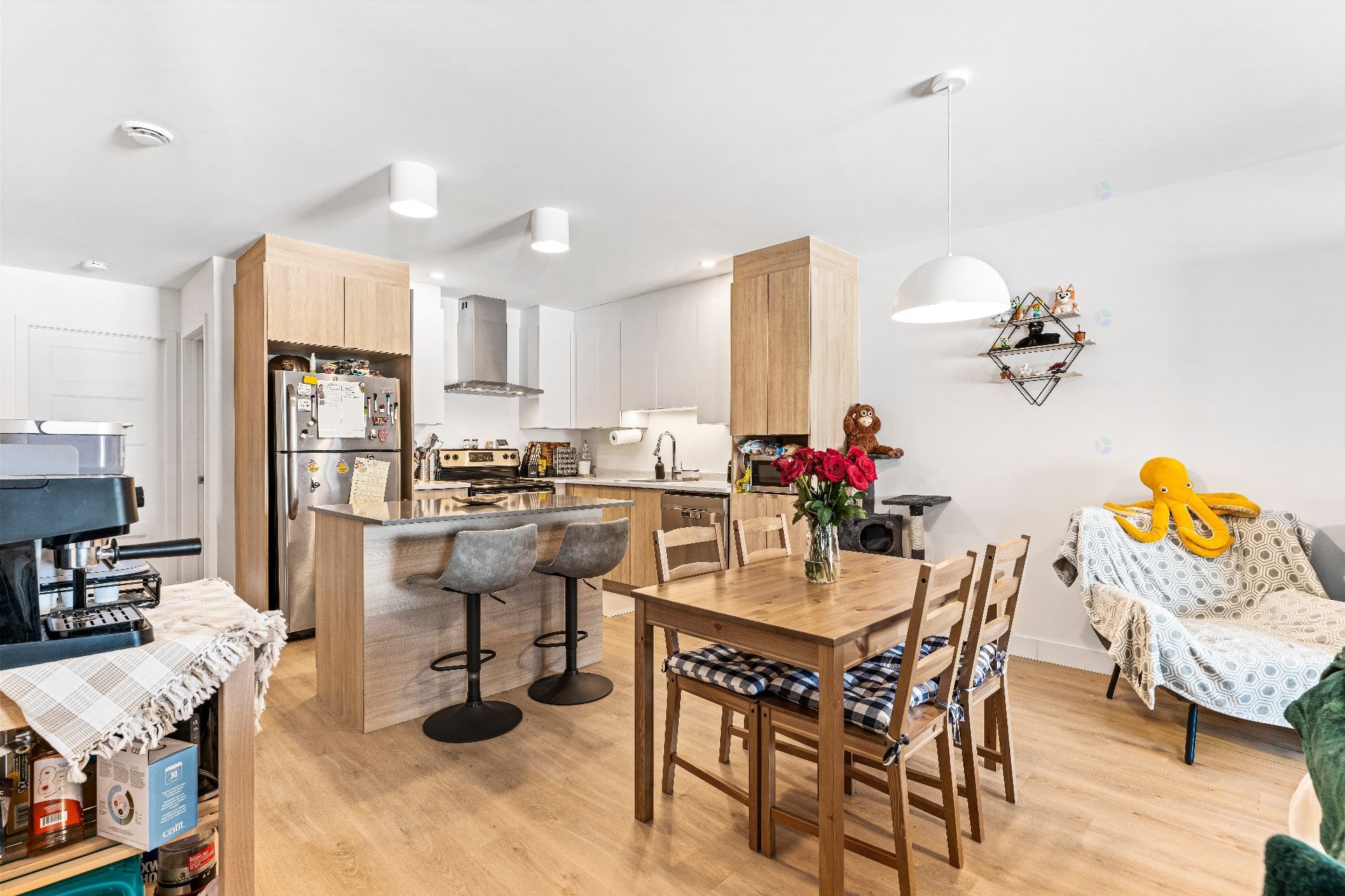 









365


Rue Adams E.

,
Richmond,




QC
J0B2H0

