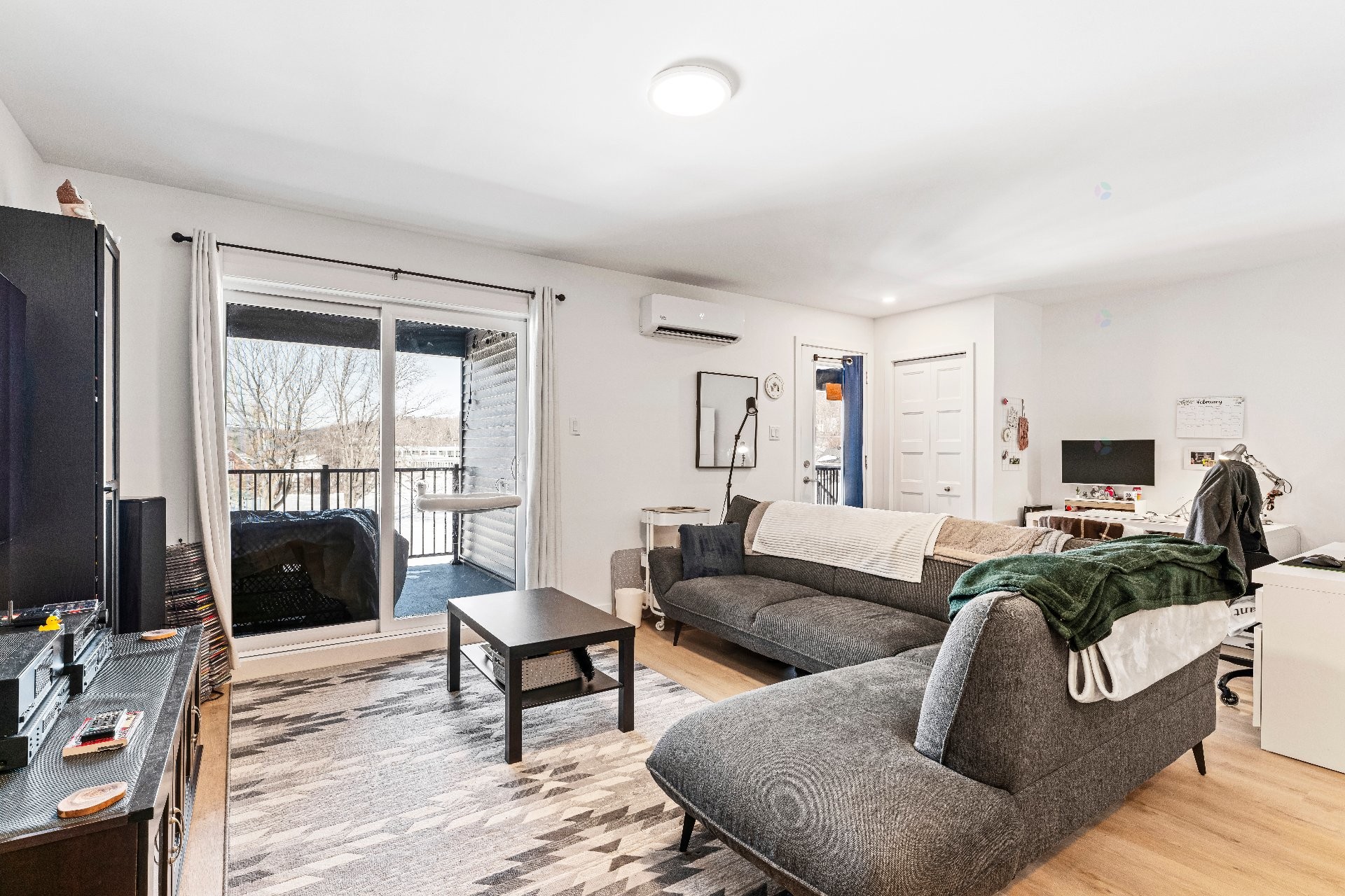 









365


Rue Adams E.

,
Richmond,




QC
J0B2H0


