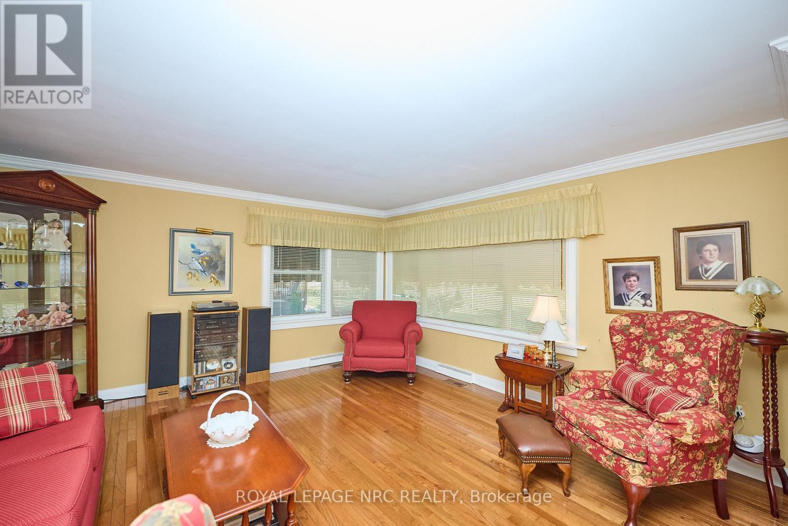 












4013 WELLAND STREET

,
Niagara Falls (Chippawa),




Ontario
L2G6J7

