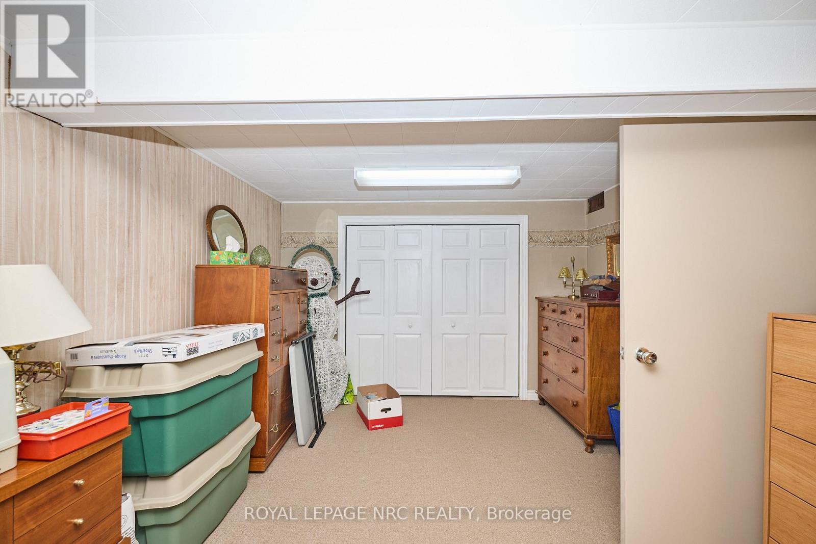 












4013 WELLAND STREET

,
Niagara Falls (Chippawa),




Ontario
L2G6J7

